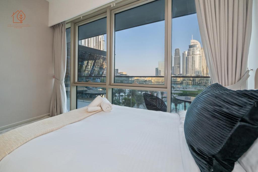 Burj Khalifa Views 2-bedroom 203gr-2 Dubai