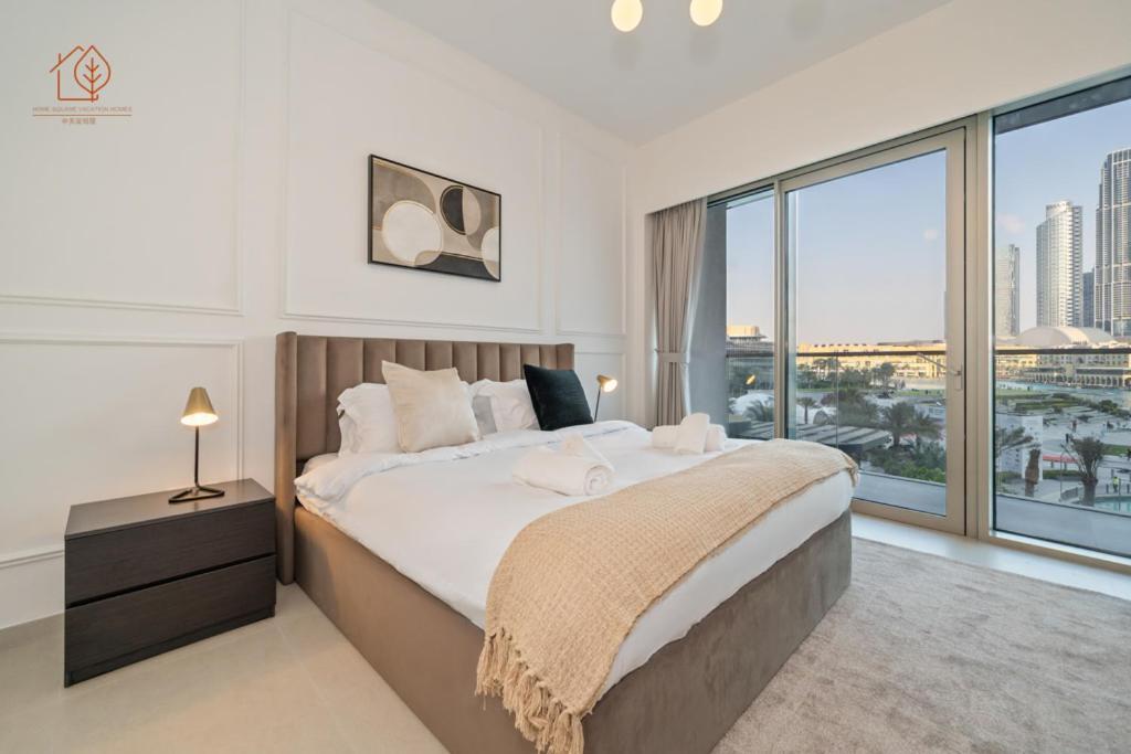 Burj Khalifa Views 2-bedroom 203gr-2