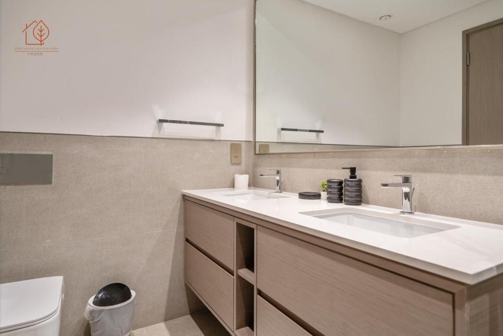 Apartment Burj Khalifa Views 2-bedroom 203gr-2