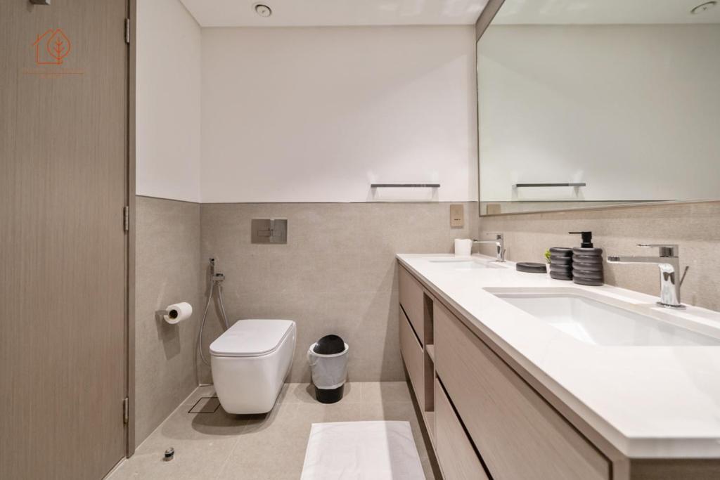 Burj Khalifa Views 2-bedroom 203gr-2 * Dubai