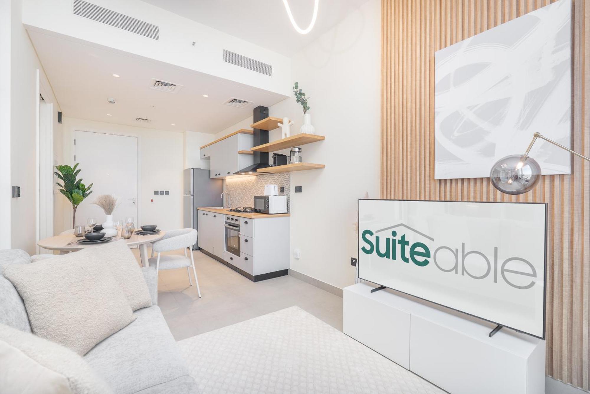 Elegant 1br Getaway For Relaxation In Hills Dubai