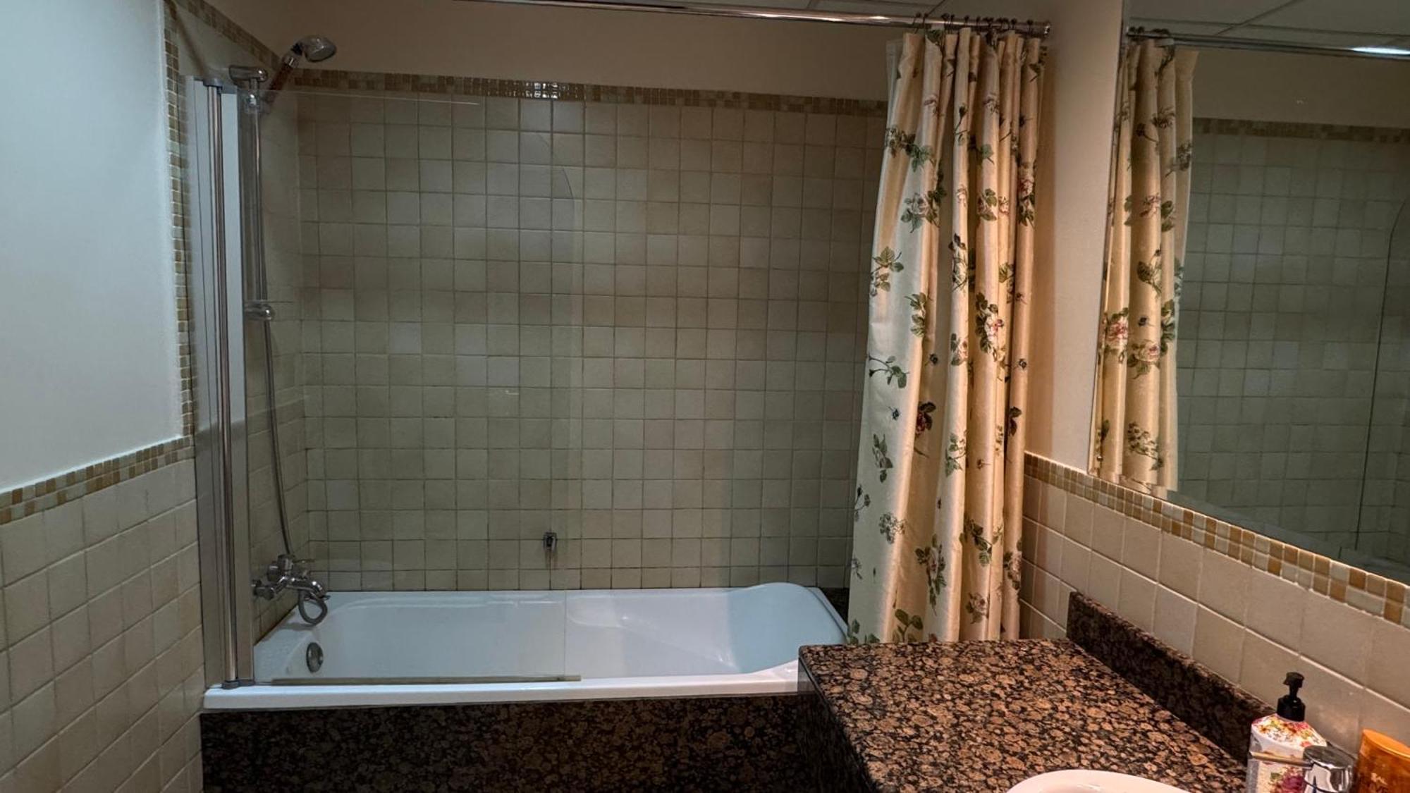 Apartment Jbr Walk Luxury Sadaf 1 Dubai