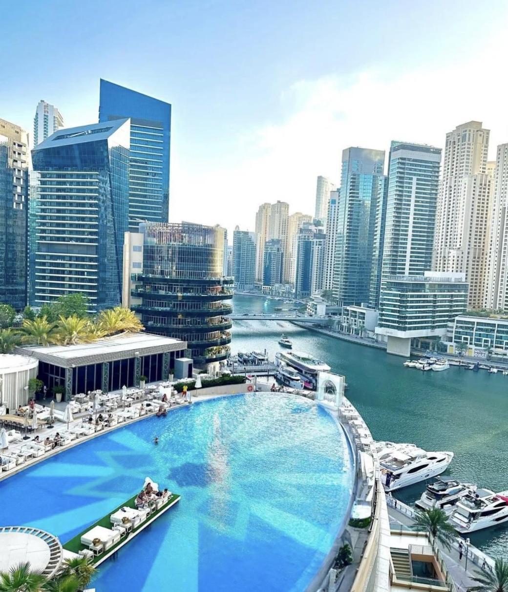 In Address Marina Residences Connected To Marina Mall Apartment *