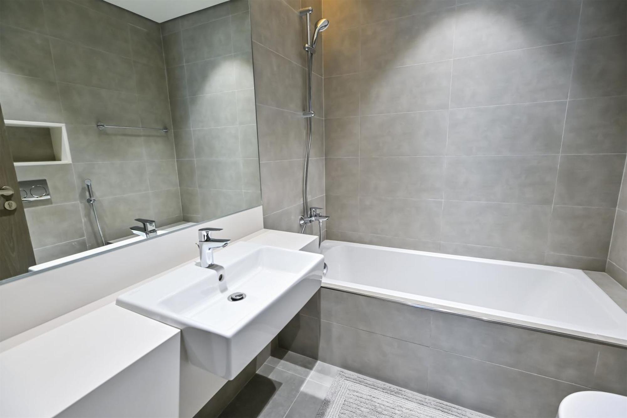 Chic Retreat 1br In District One Meydan Apartment Dubai