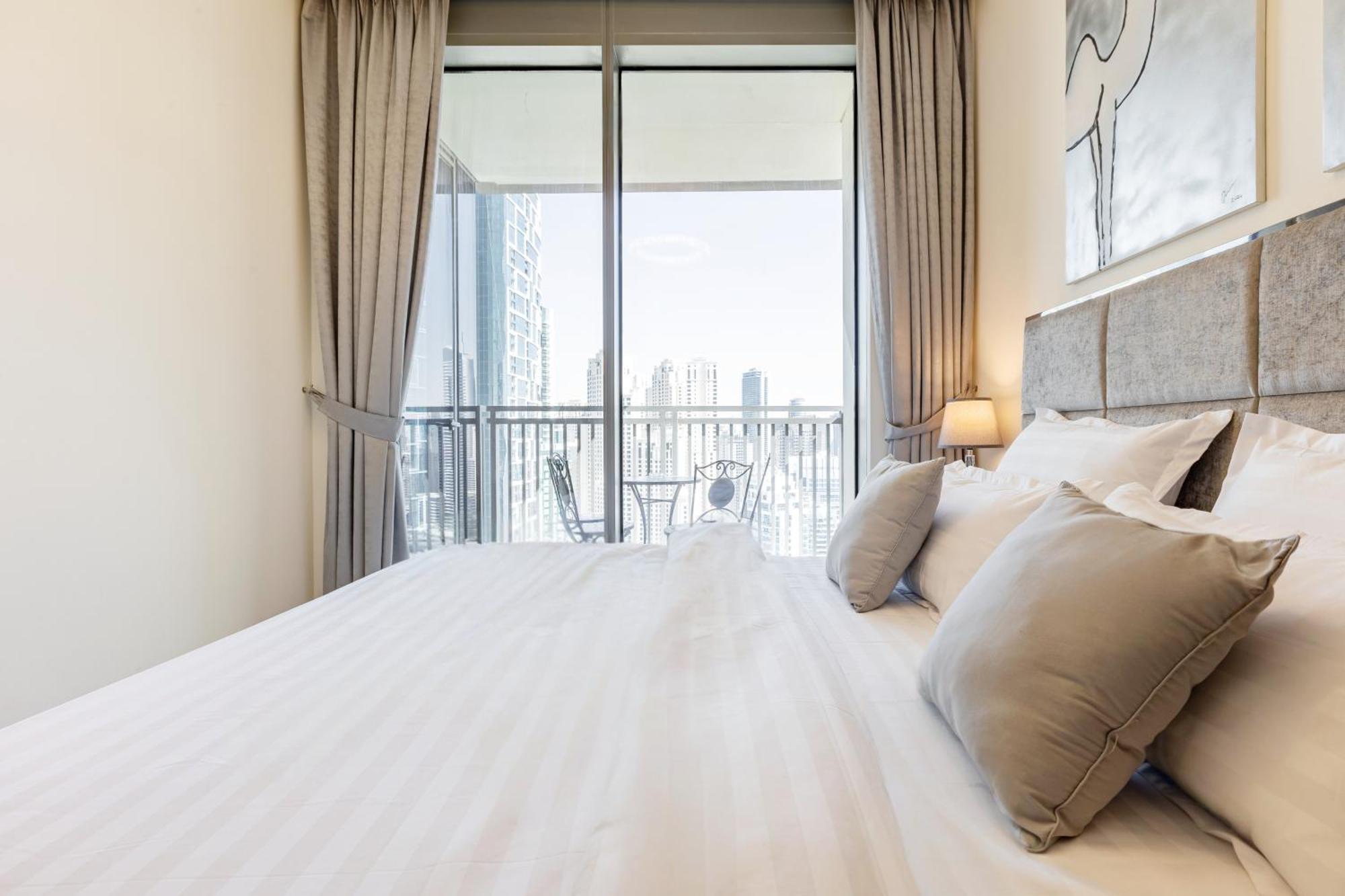 Elegantescapes - Large 2br W Marina And Sea View * Dubai
