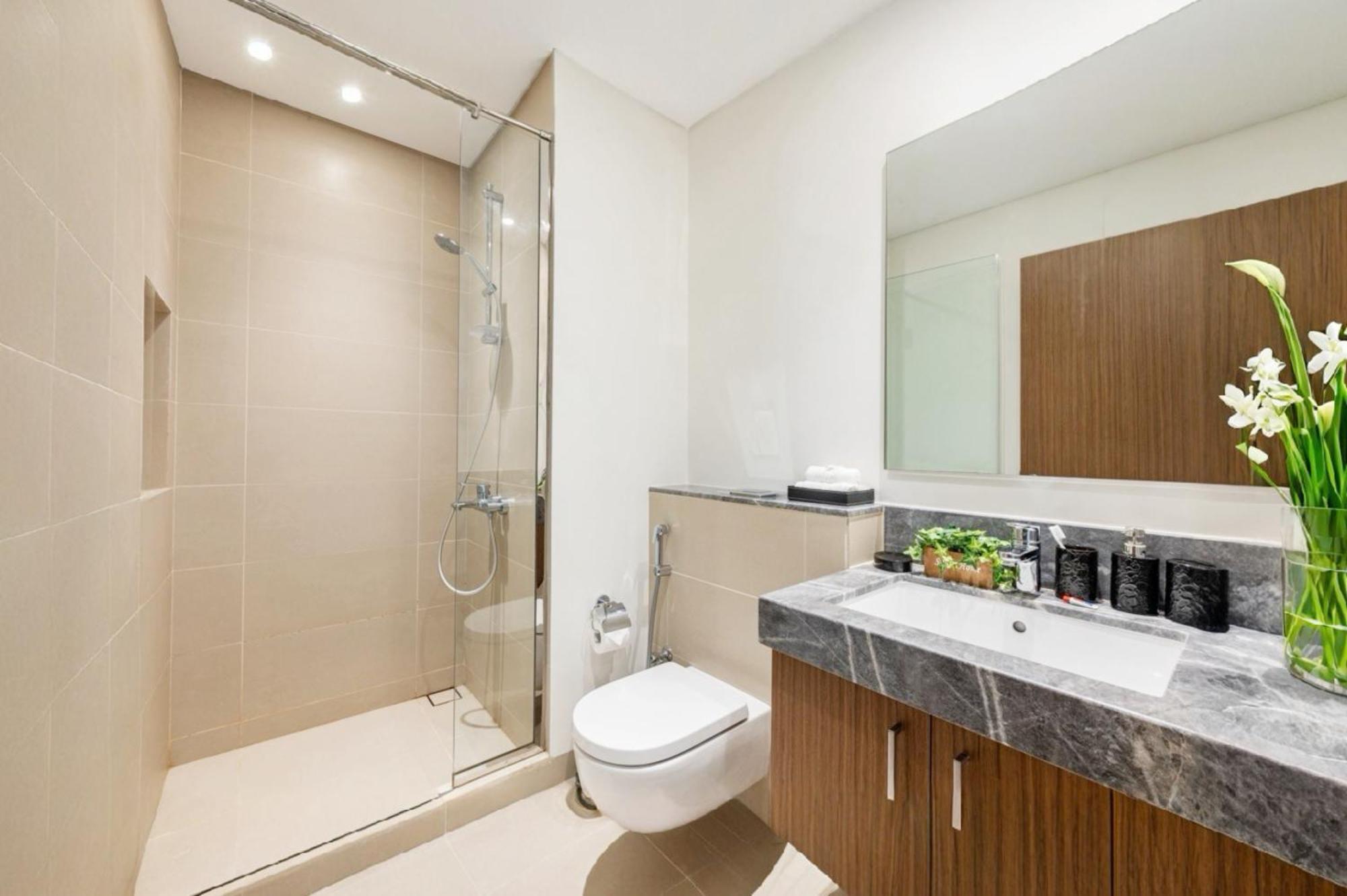 Elegantescapes - Large 2br W Marina And Sea View * Dubai