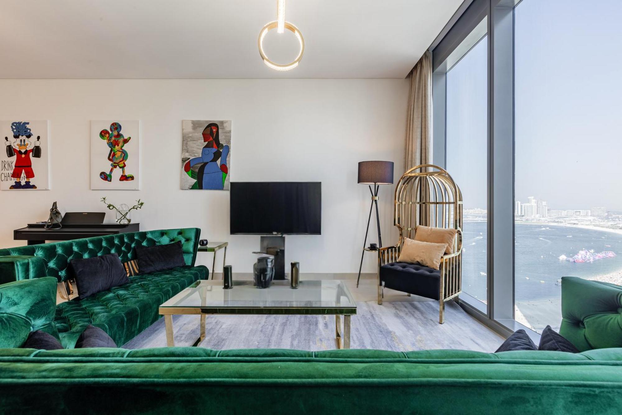 Elegantescapes - Large 2br W Marina And Sea View