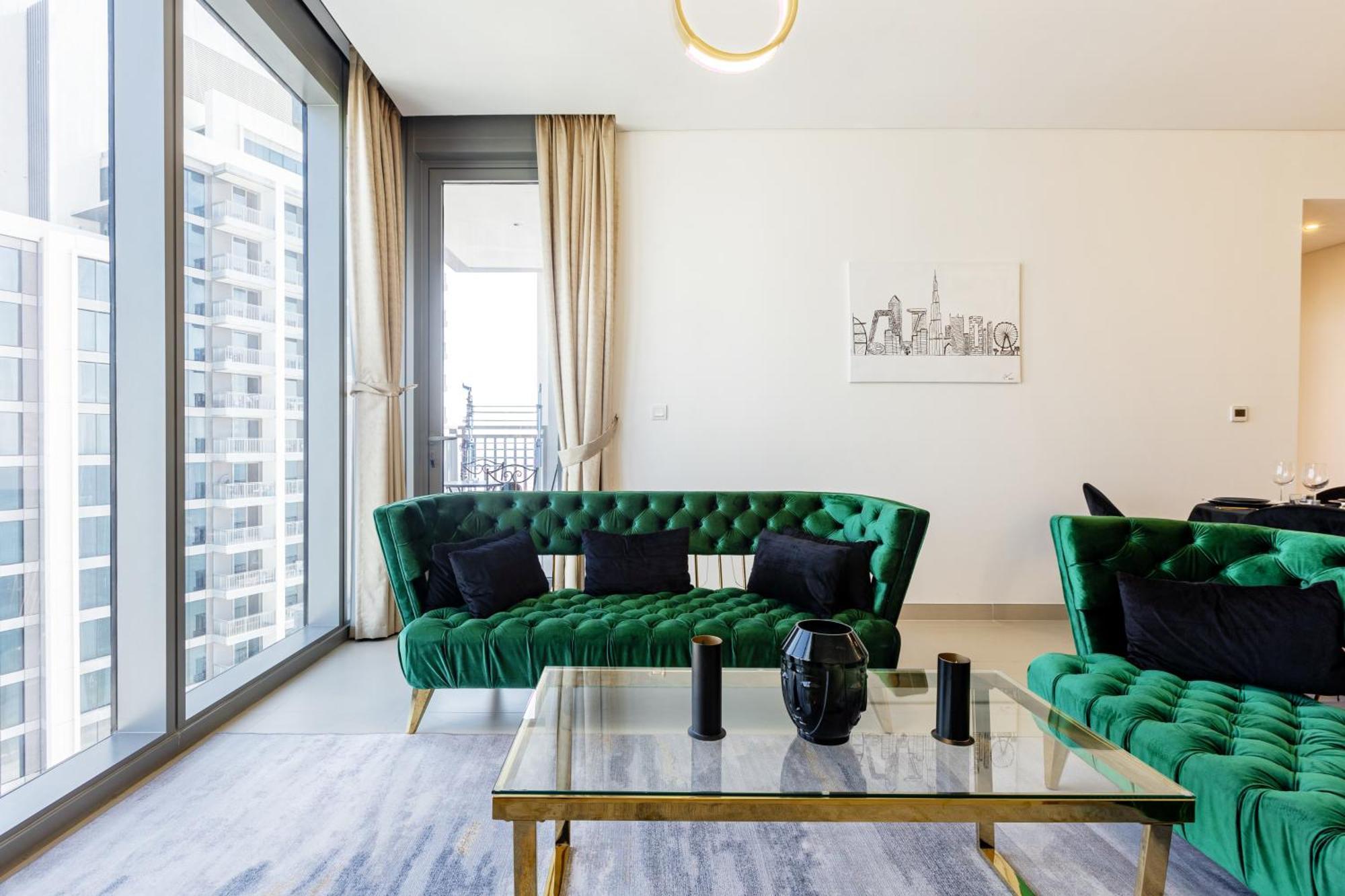 Elegantescapes - Large 2br W Marina And Sea View Apartment *