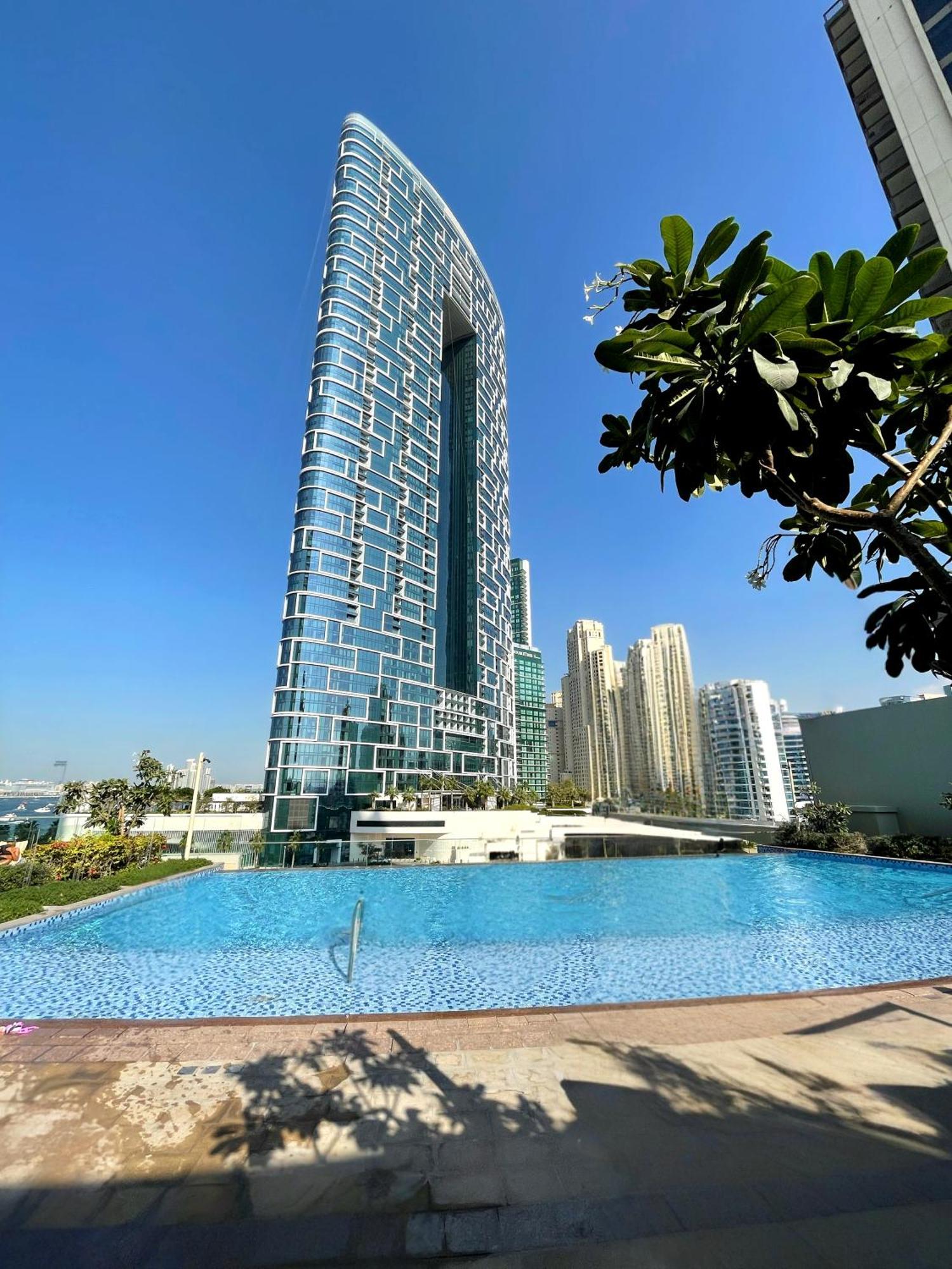 Apartment Elegantescapes - Large 2br W Marina And Sea View *