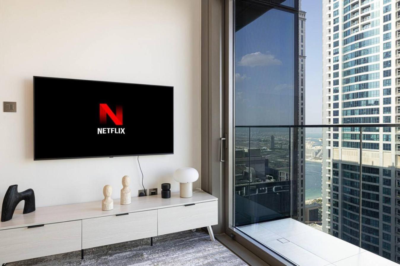 High Floor Marina Gate 1 Bdr Flat Only