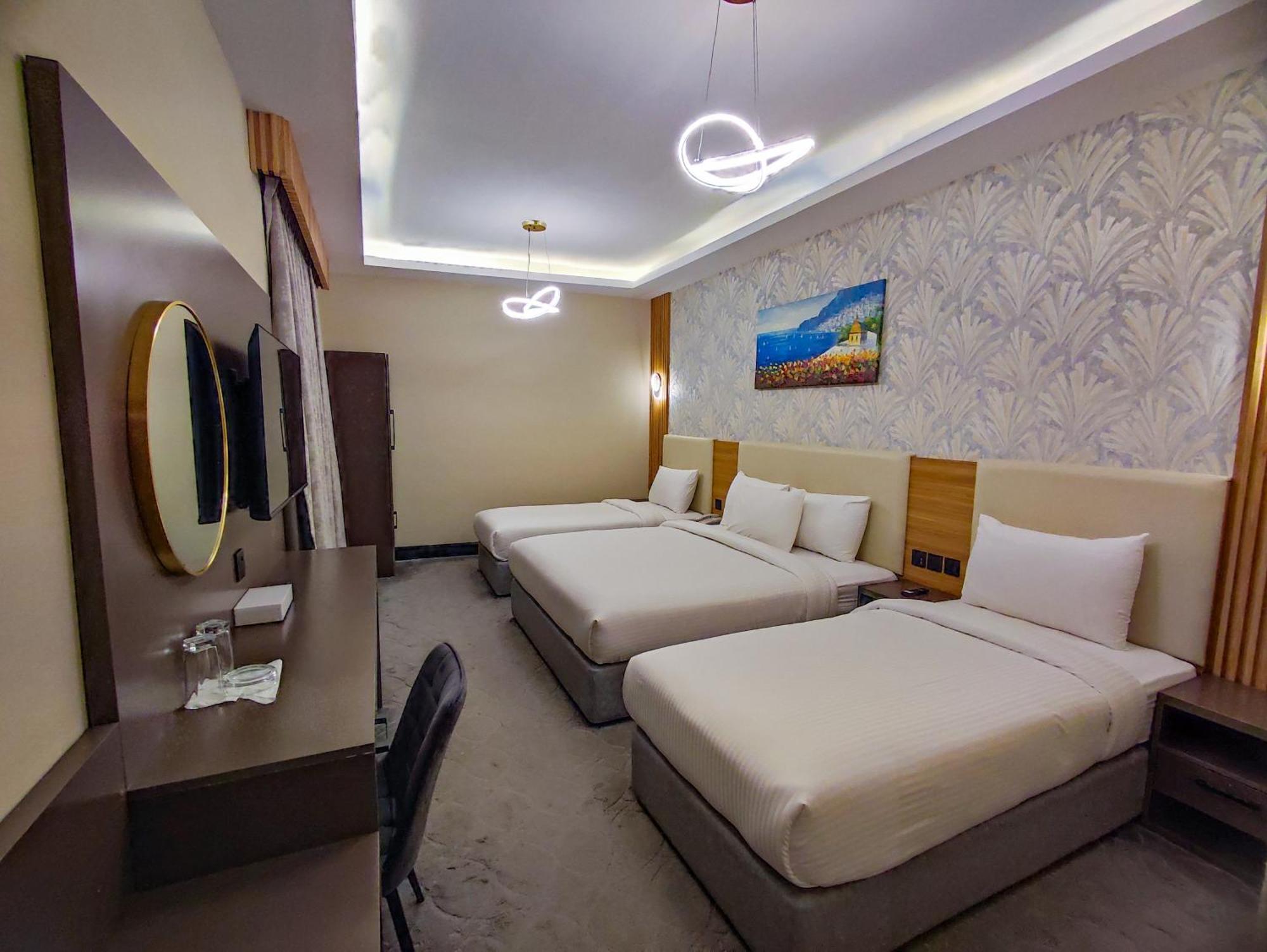 Gold Sky Avenue Hotel Dubai