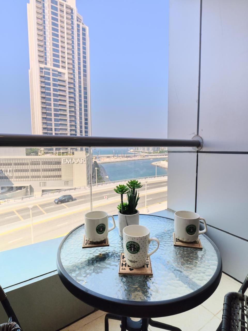 Wonderful 1bd With Full Marina View Apartment