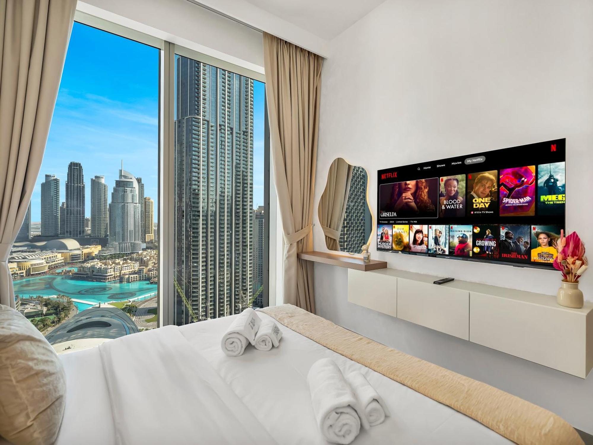 Apartment Burj Khalifa Bliss I 4 Bedroom I Burj Khalifa & Fountain Views I Free Gym, Pool, Parking, Wi-fi And Ps5 I By Skyline Serenity