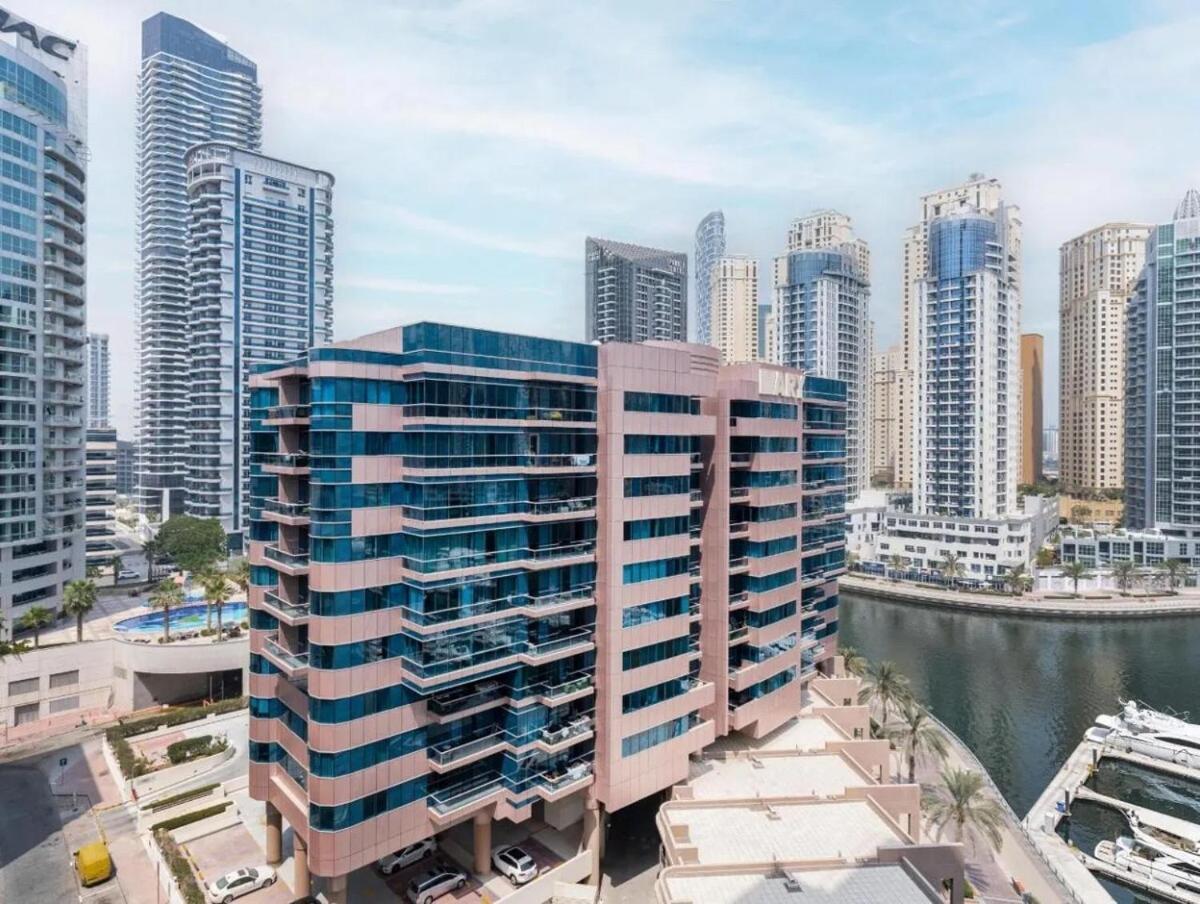 Luxury One Bedroom In Marina