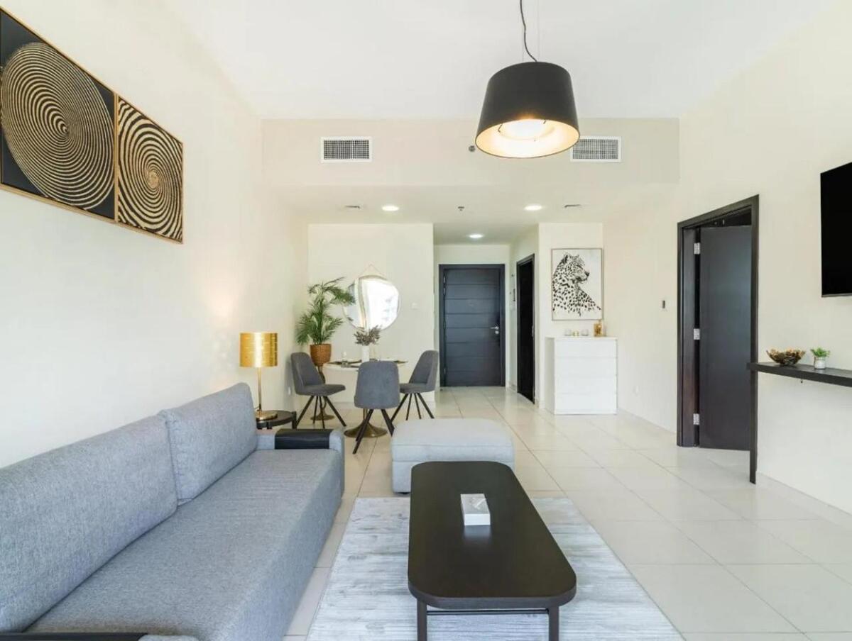 Luxury One Bedroom In Marina Daire Dubai