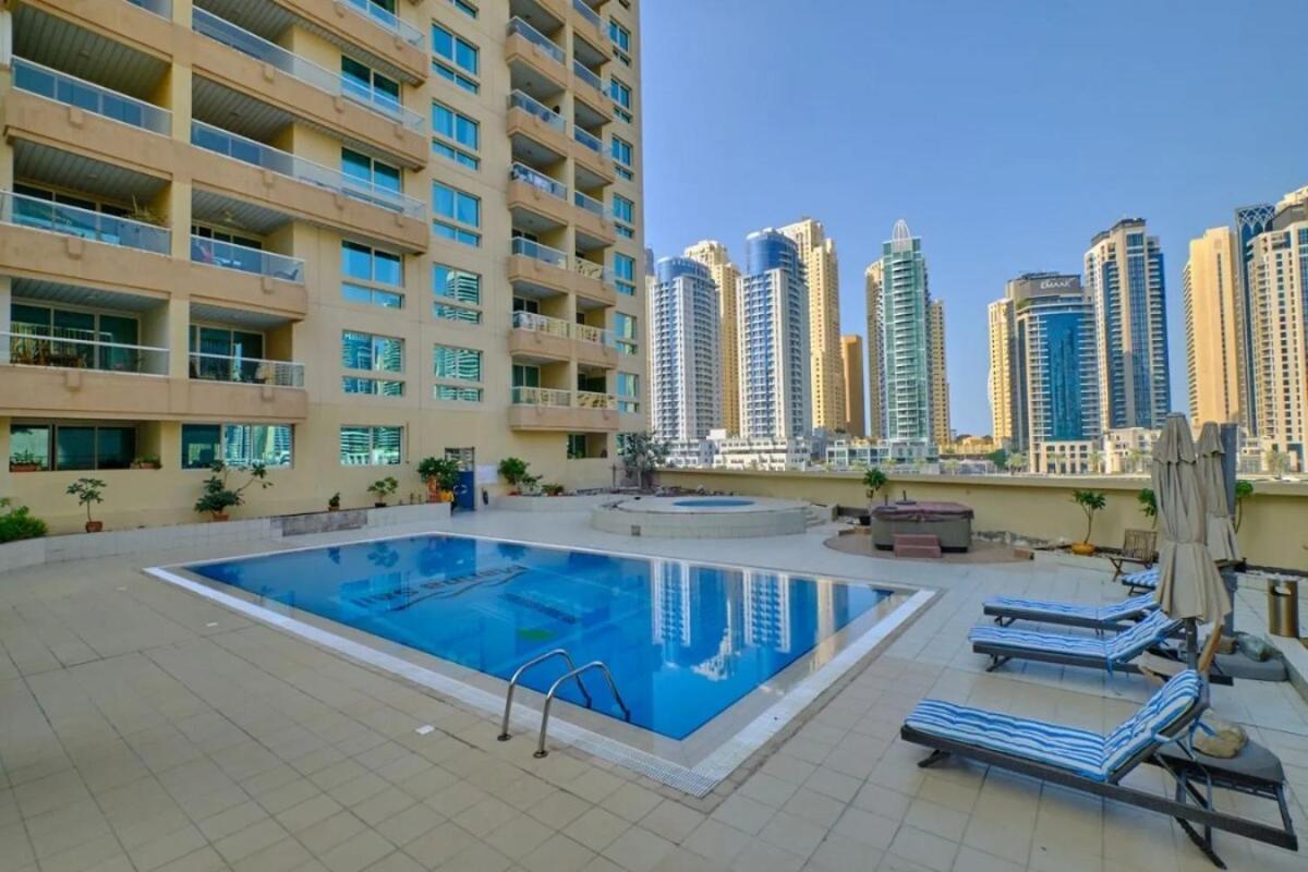 Luxury One Bedroom In Marina * Dubai
