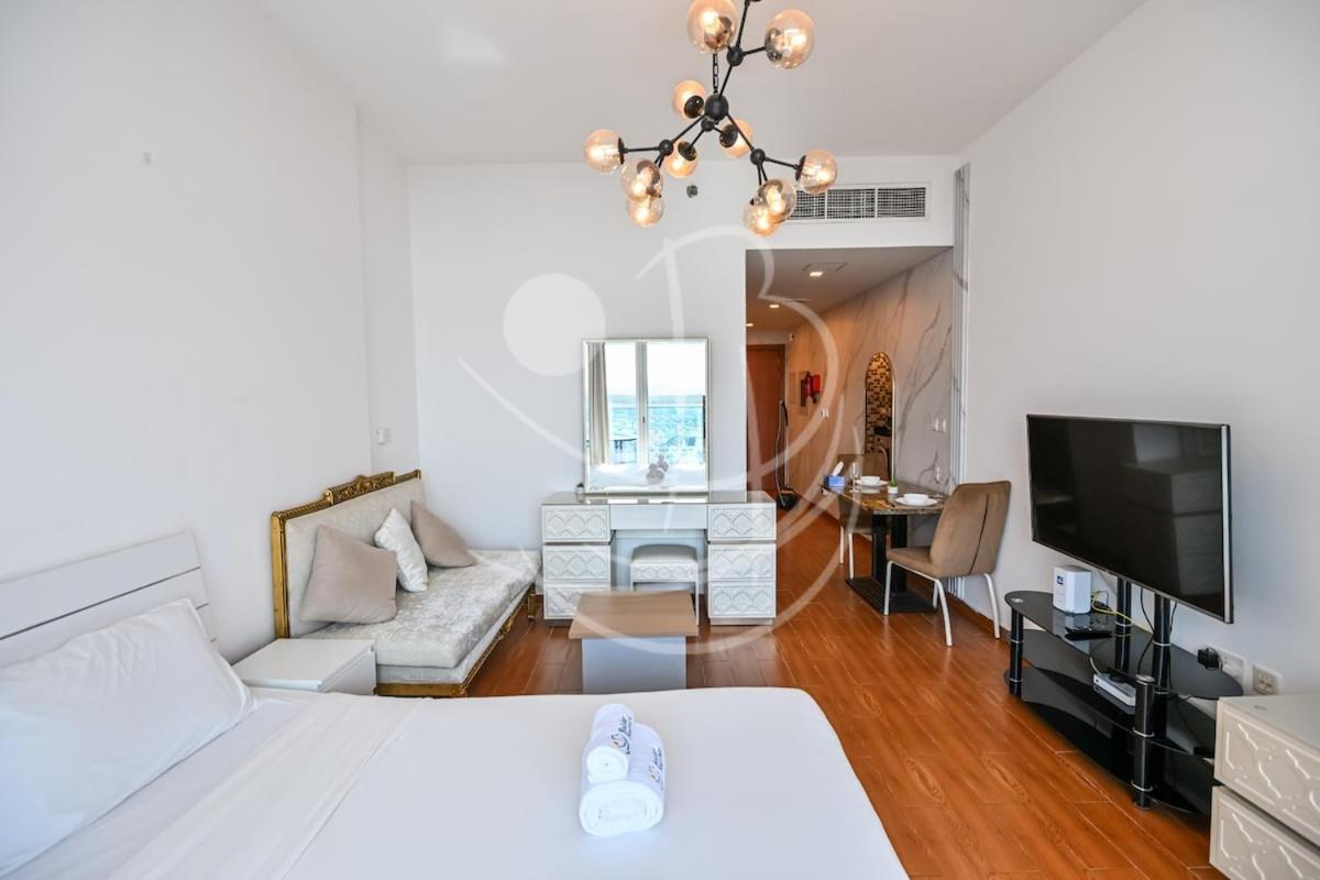 Boulevard - Modern In Jvt W High-end Gym & Pool * Dubai