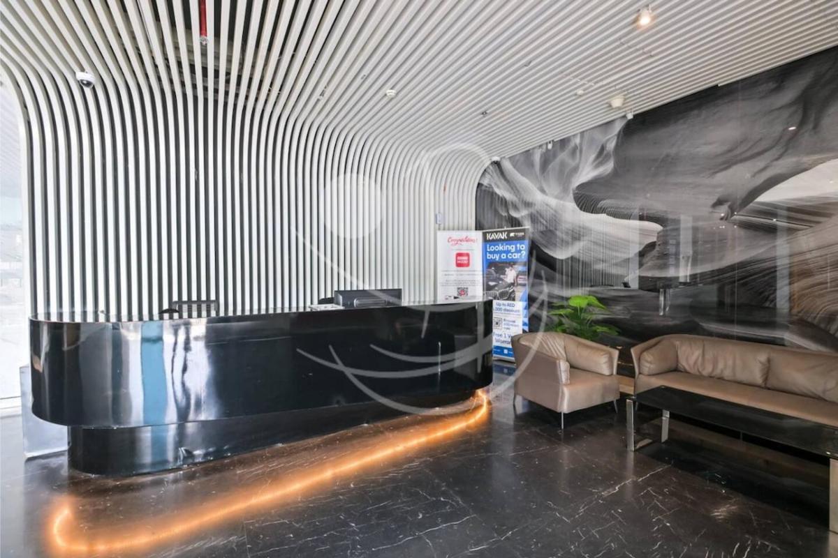Apartment Boulevard - Modern In Jvt W High-end Gym & Pool *