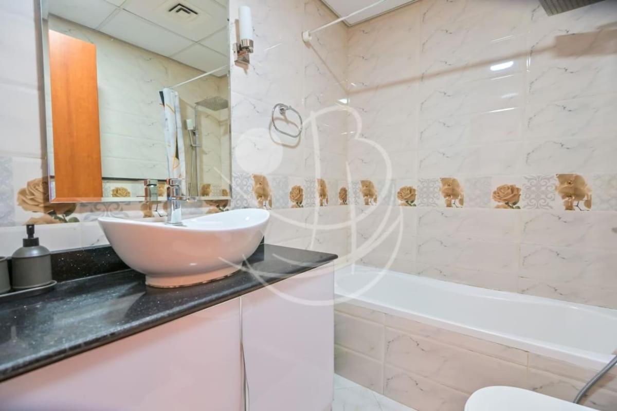 Boulevard - Modern In Jvt W High-end Gym & Pool Apartment Dubai