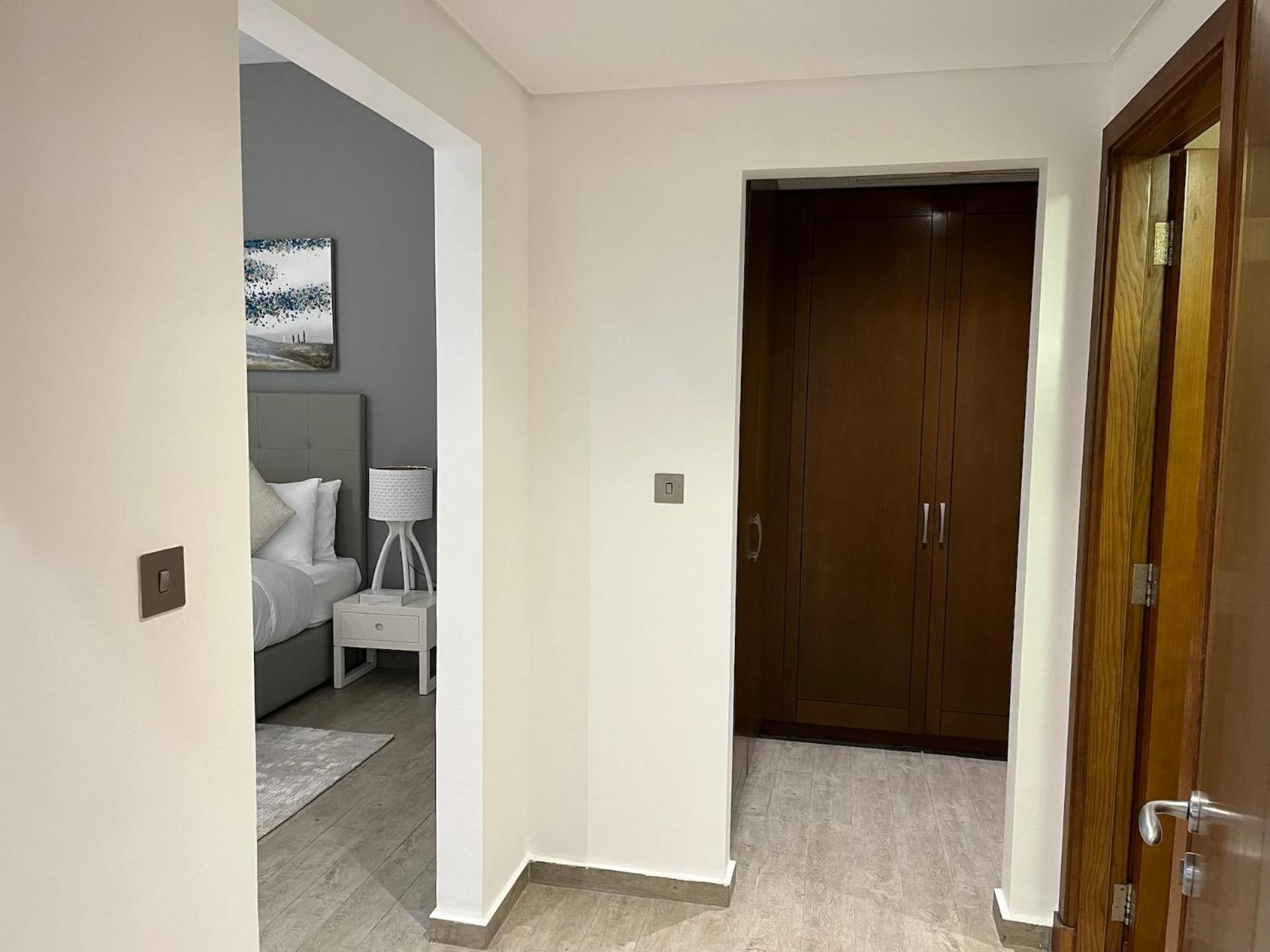 Luxury Sea View Near Five Palm - 2 Bedrooms - Pool - Gym