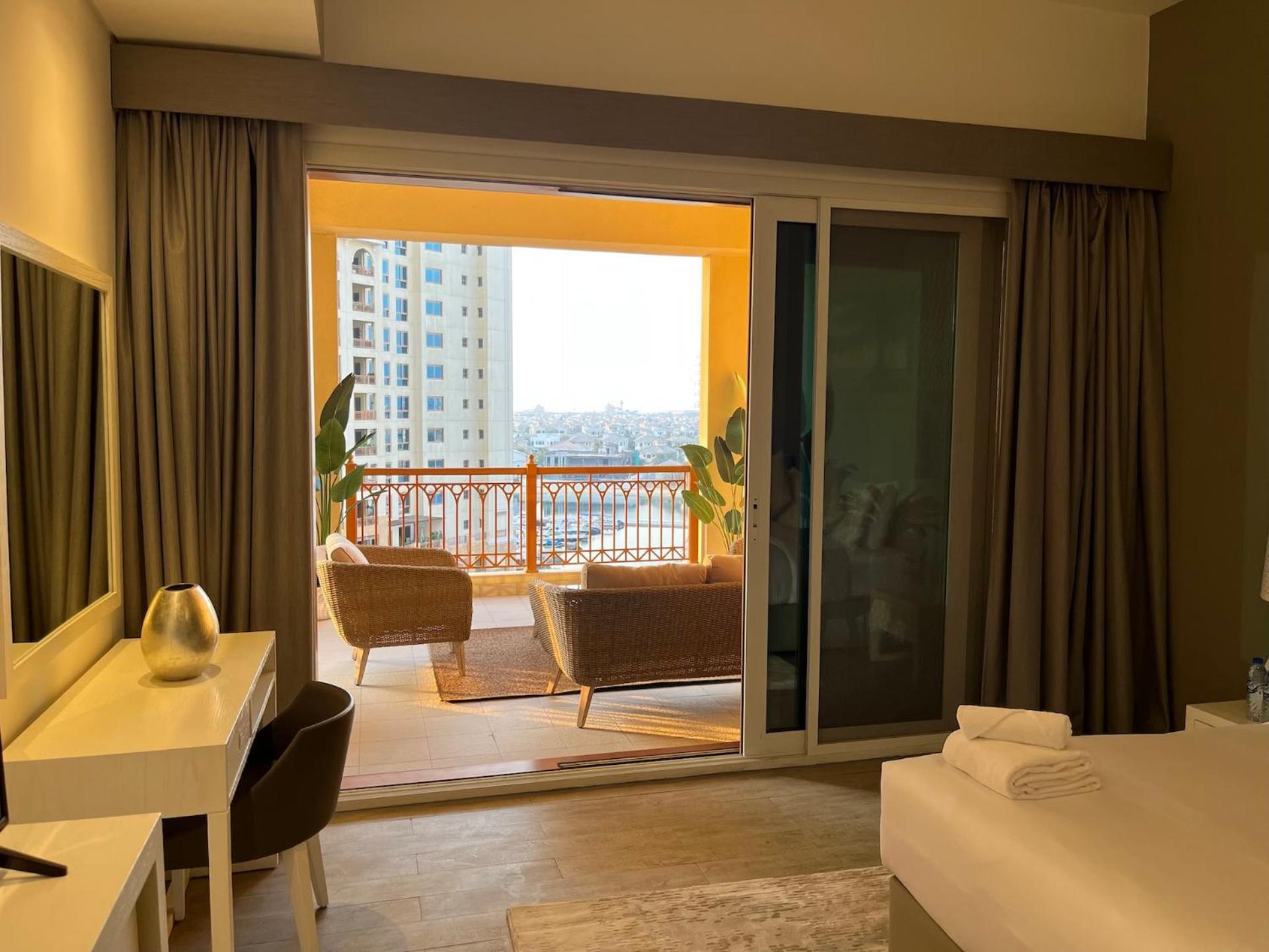 Luxury Sea View Near Five Palm - 2 Bedrooms - Pool - Gym *