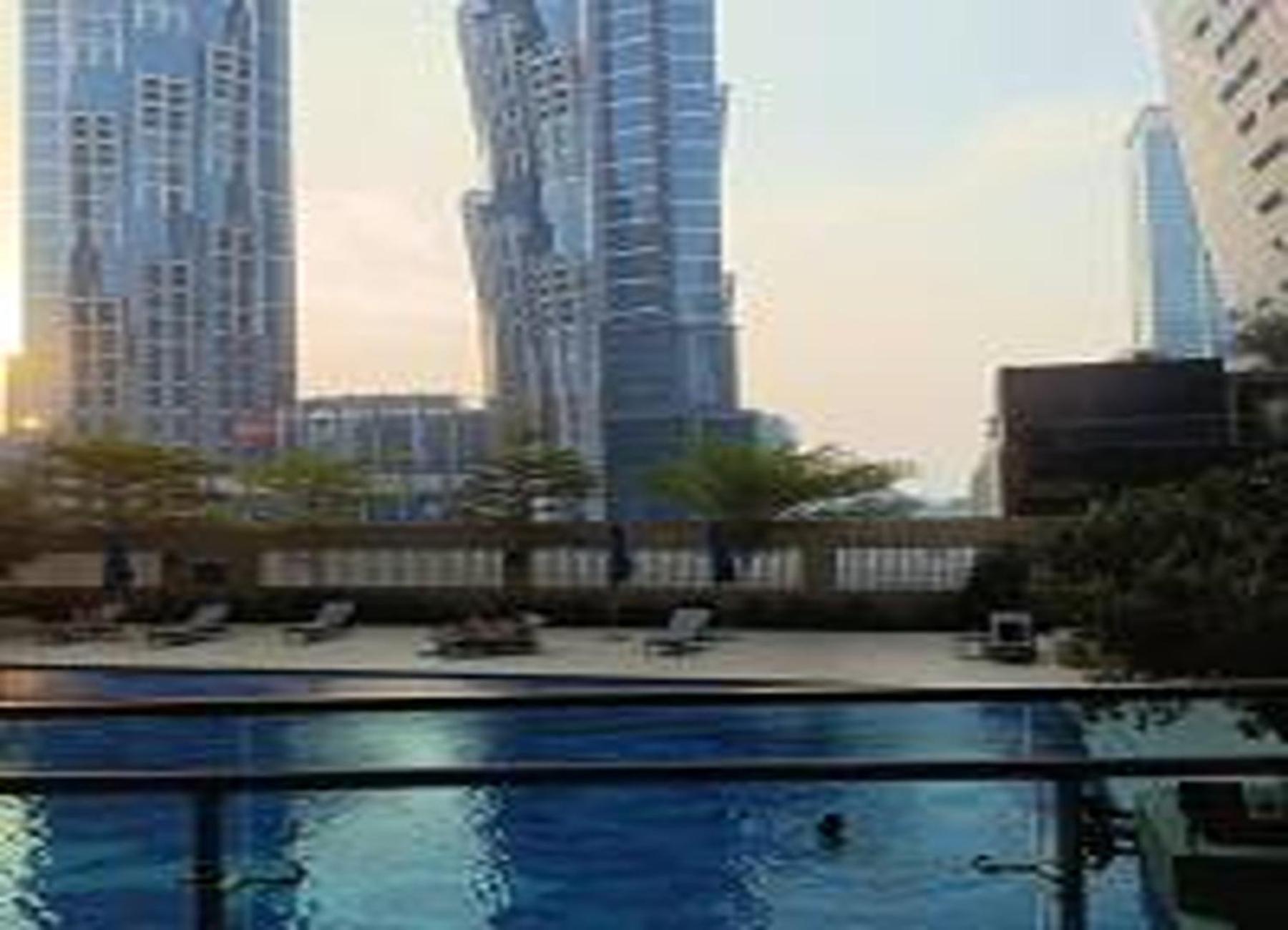 Daire Brown Stone - Pool & View Merano Dubai