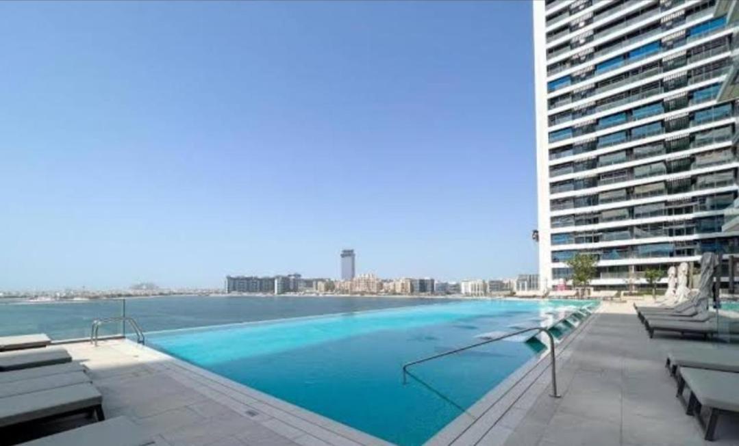 Daire White Sage Sun And 1br At Isle Emaar Beachfront