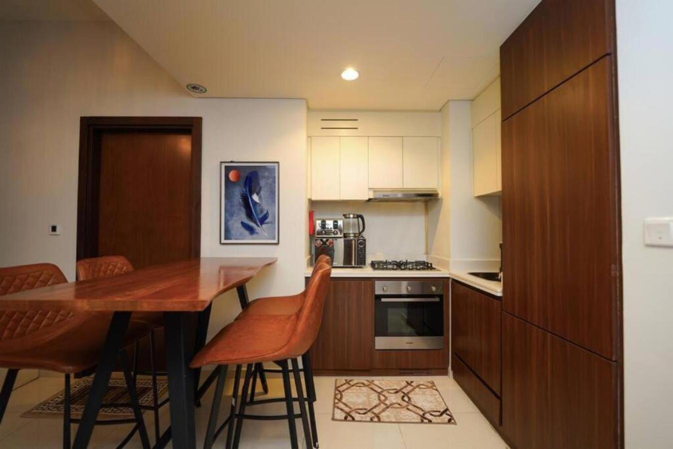 Apartment Brown Stone -canal View Vera Ii