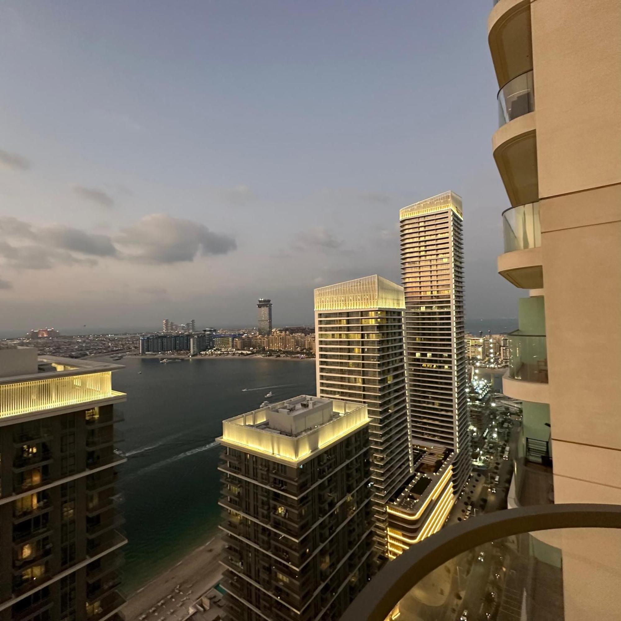 Amakin Beachfront Palm Jumeirah Marina Vista 2 * Dubai