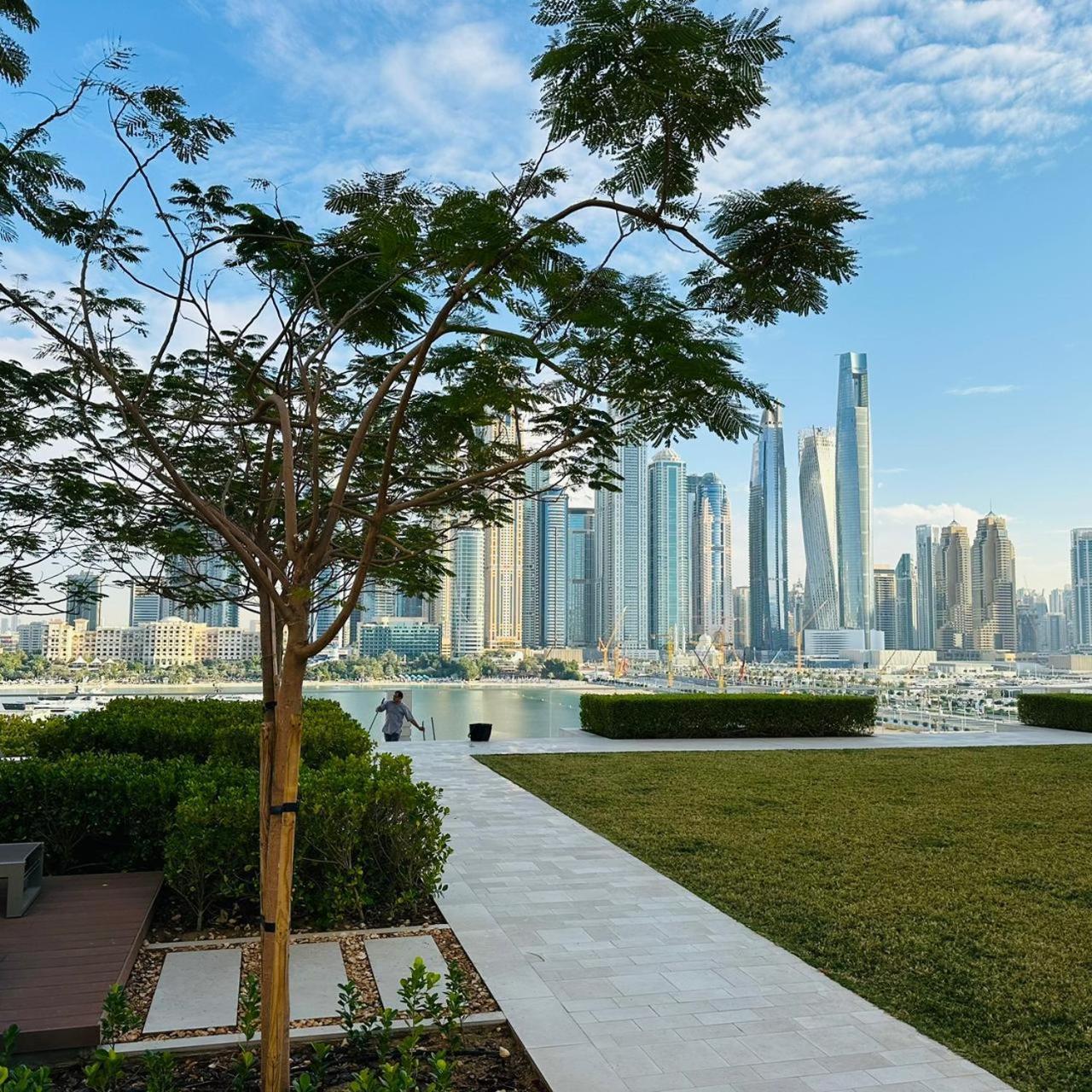 Daire Amakin Beachfront Palm Jumeirah Marina Vista 2 Dubai