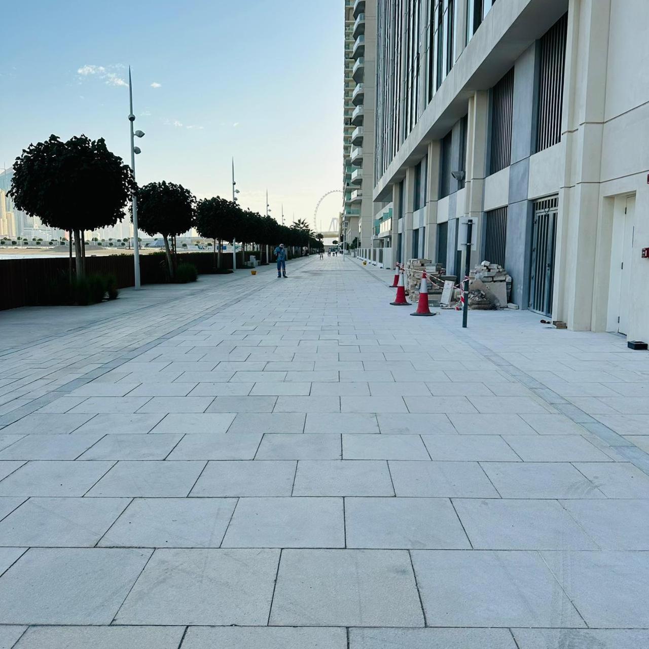 Amakin Beachfront Palm Jumeirah Marina Vista 2 Dubai