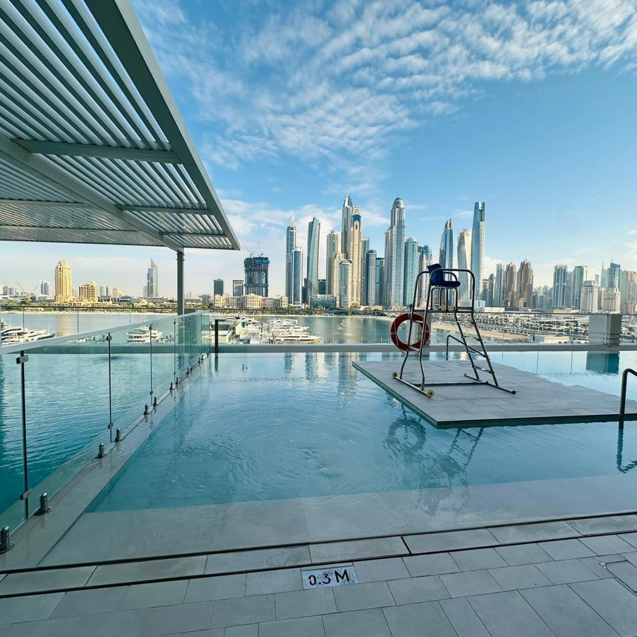 Amakin Beachfront Palm Jumeirah Marina Vista 2 * Dubai