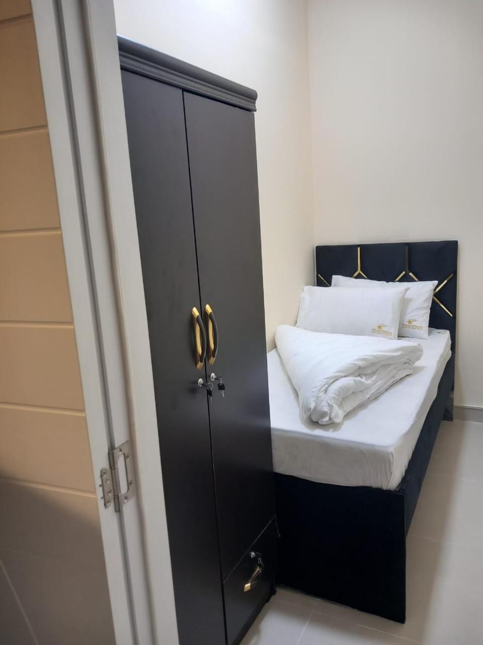 Four Stars Apartment *