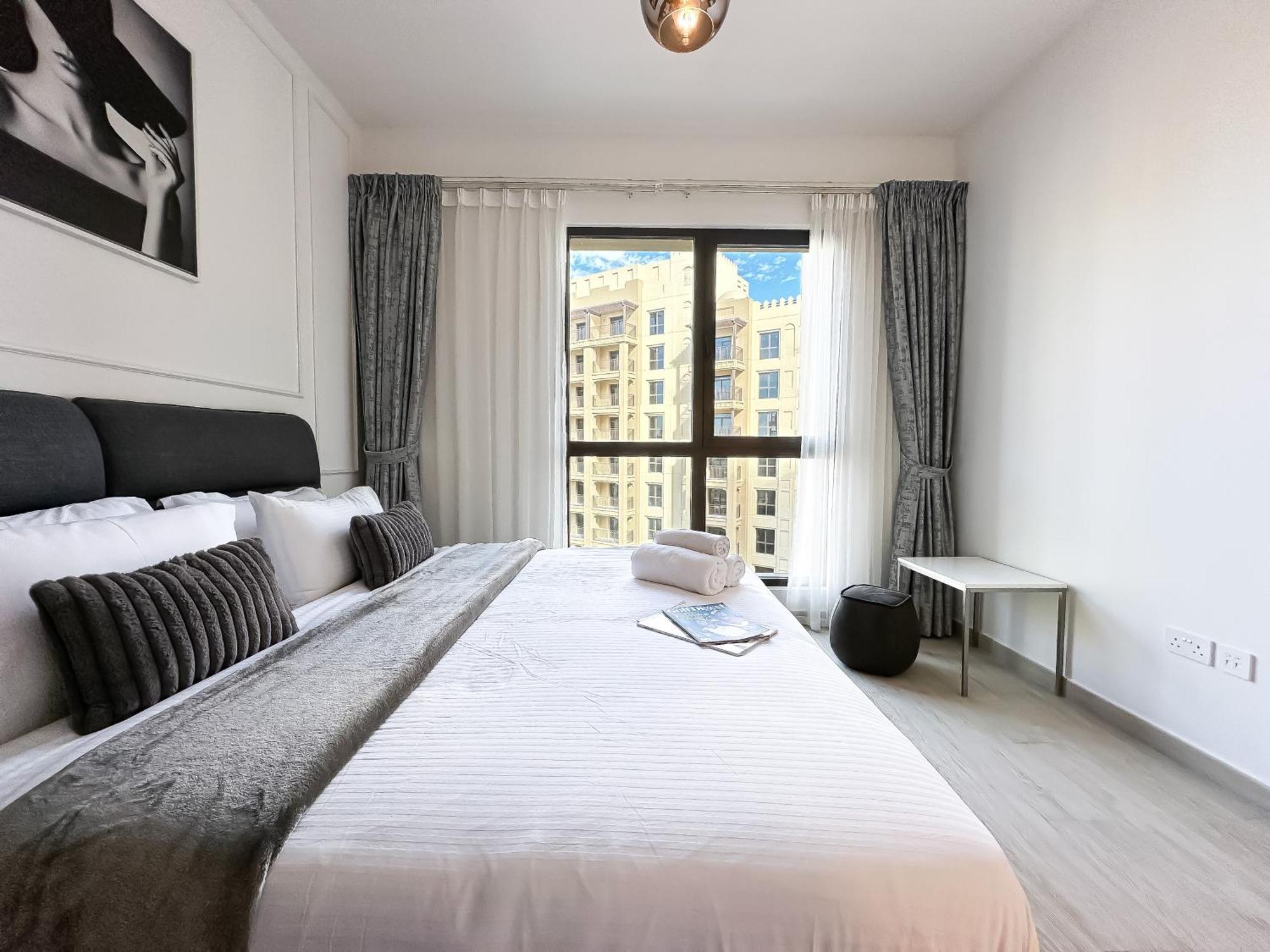 Trophy Celestial Shores Condo1br With Burj Alarab Views In Madinat Jumeirah Living Apartment