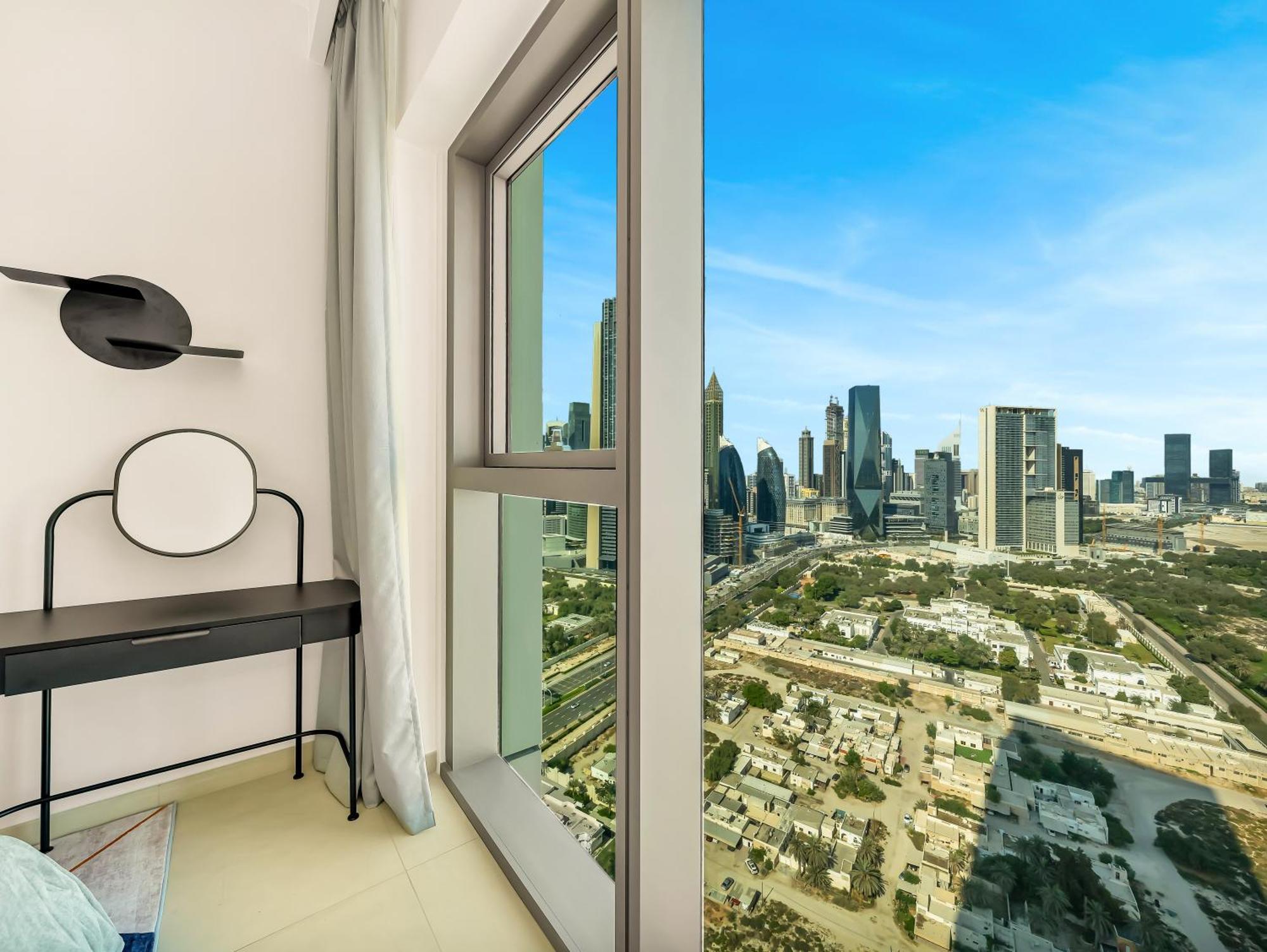 Royal Vista At Downtown Views Ii - Views - Brand New Luxury 2br Apartamento Dubai