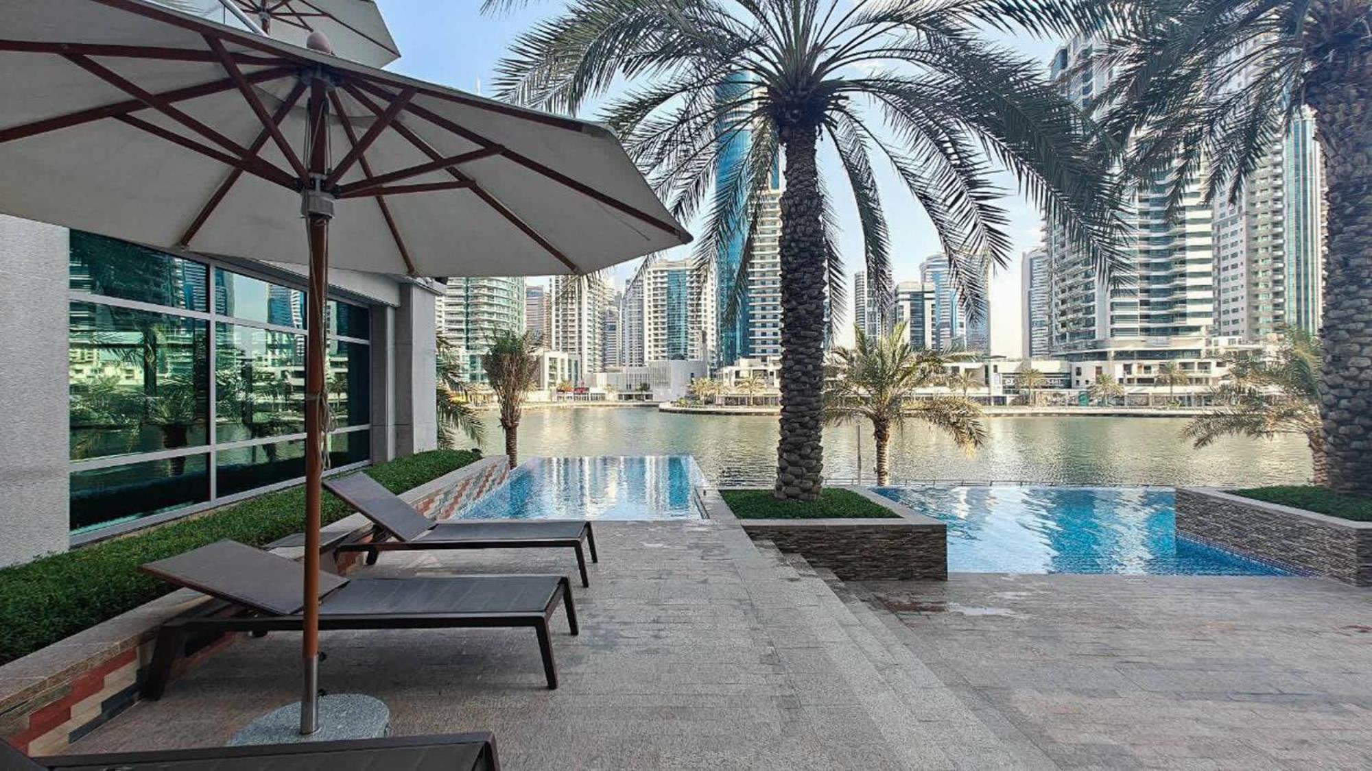 Stylish 1-bedroom For 4 In Marina Apartment Dubai