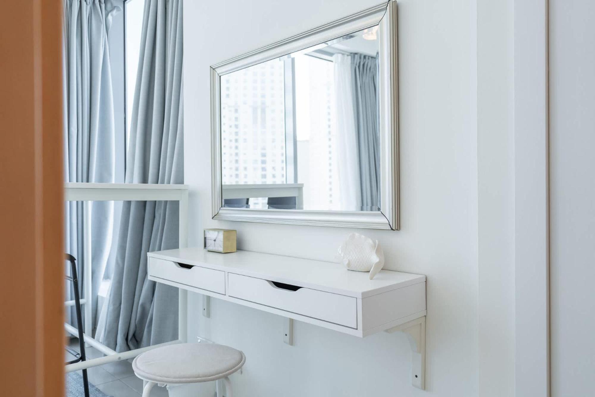 Stylish 1-bedroom For 4 In Marina *