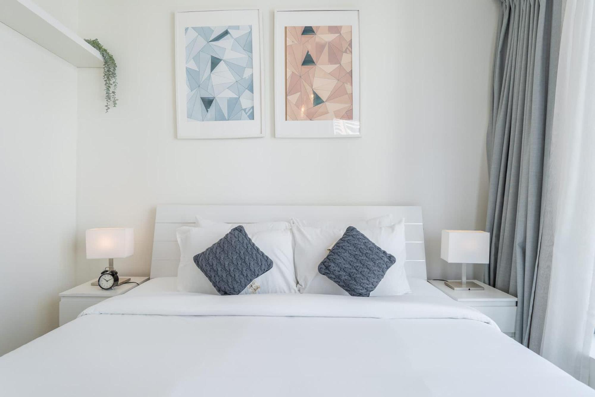 Stylish 1-bedroom For 4 In Marina Apartment Dubai