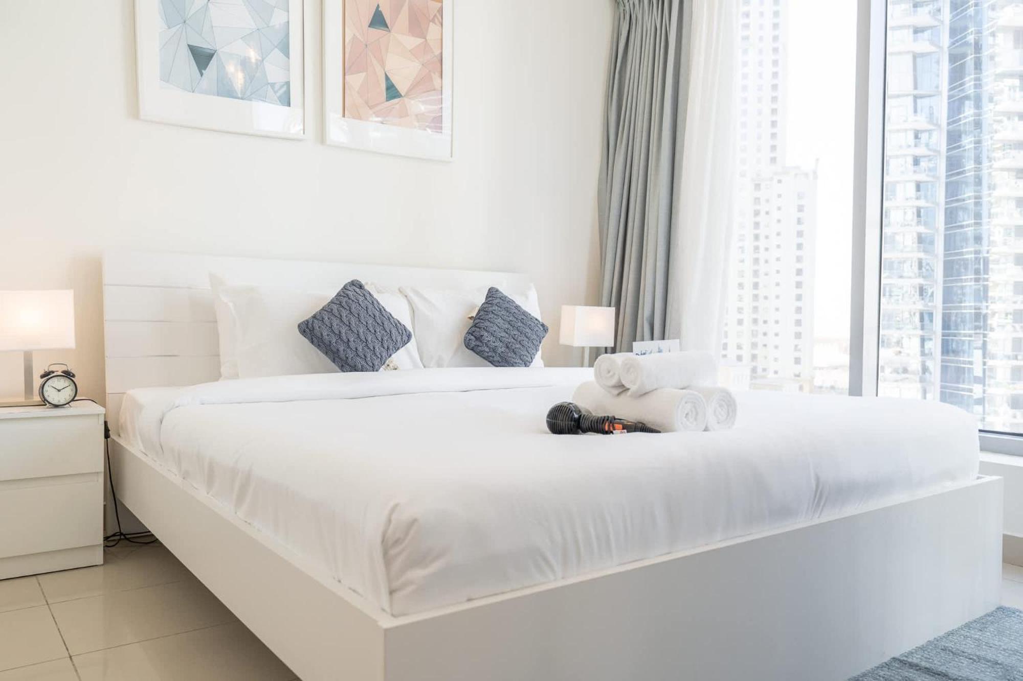 Stylish 1-bedroom For 4 In Marina