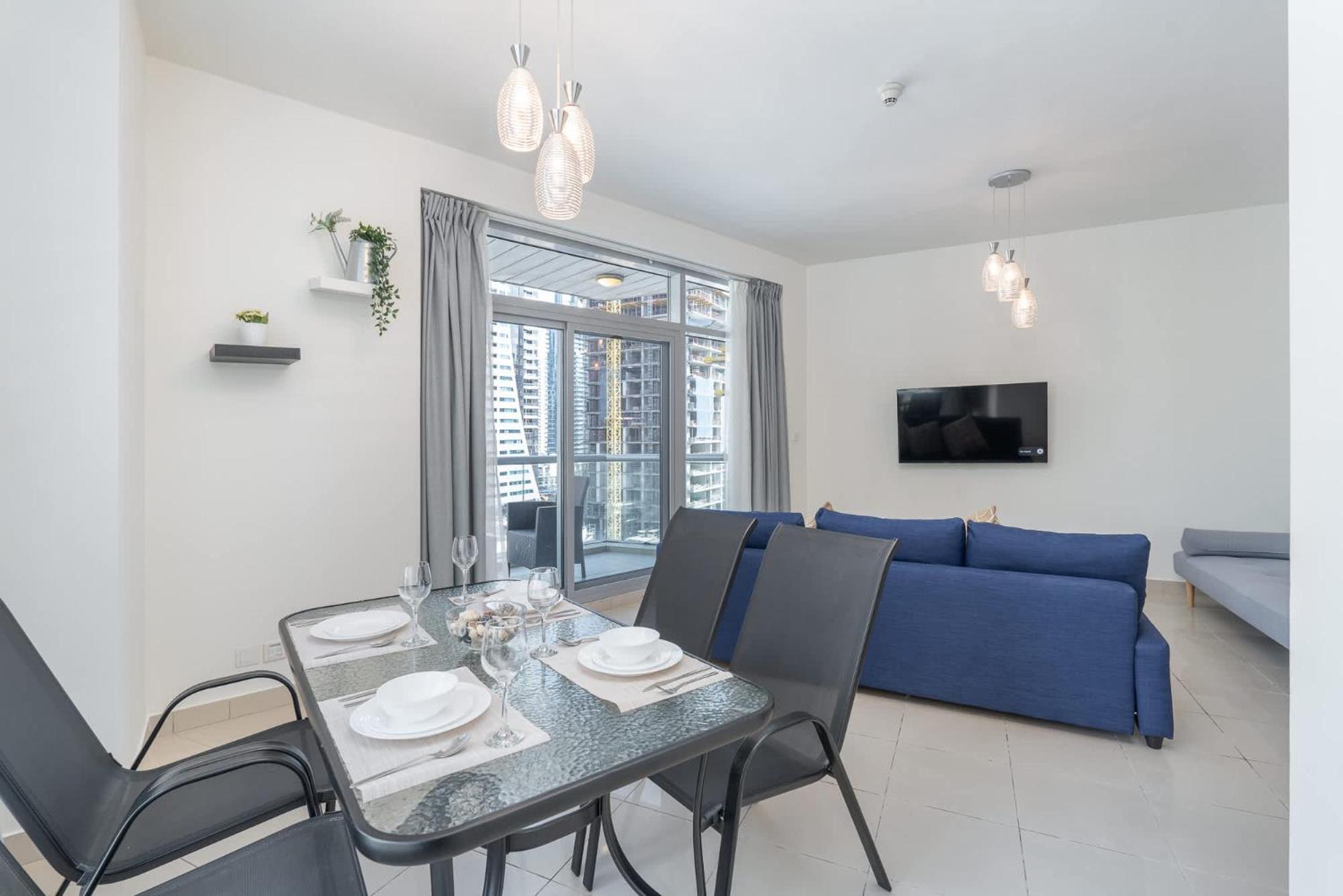 Stylish 1-bedroom For 4 In Marina