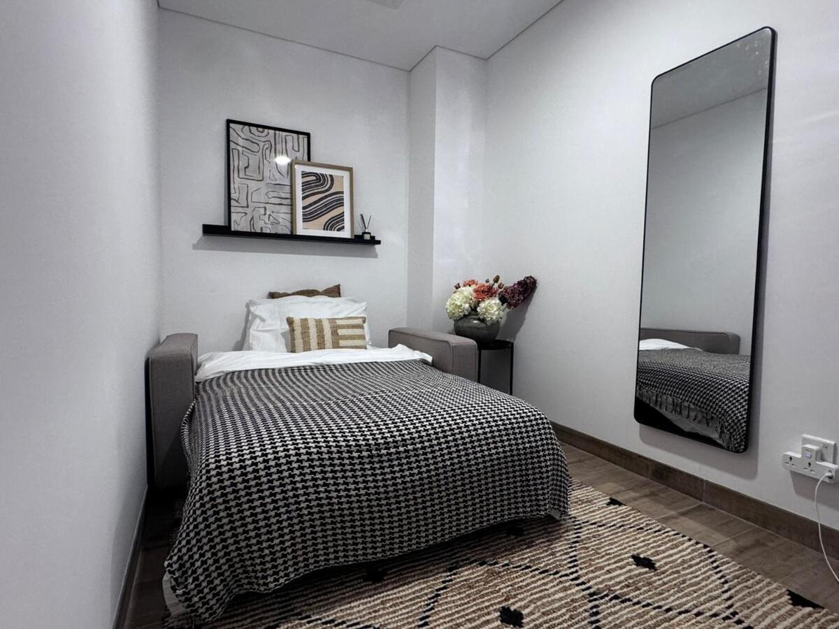 Modern Luxury Retreat In Jvc * Dubai
