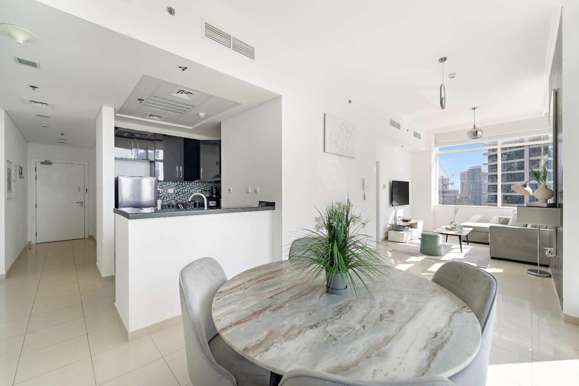 Silkhaus Comfy 1br In Botanica Tower Near Marina Dubai