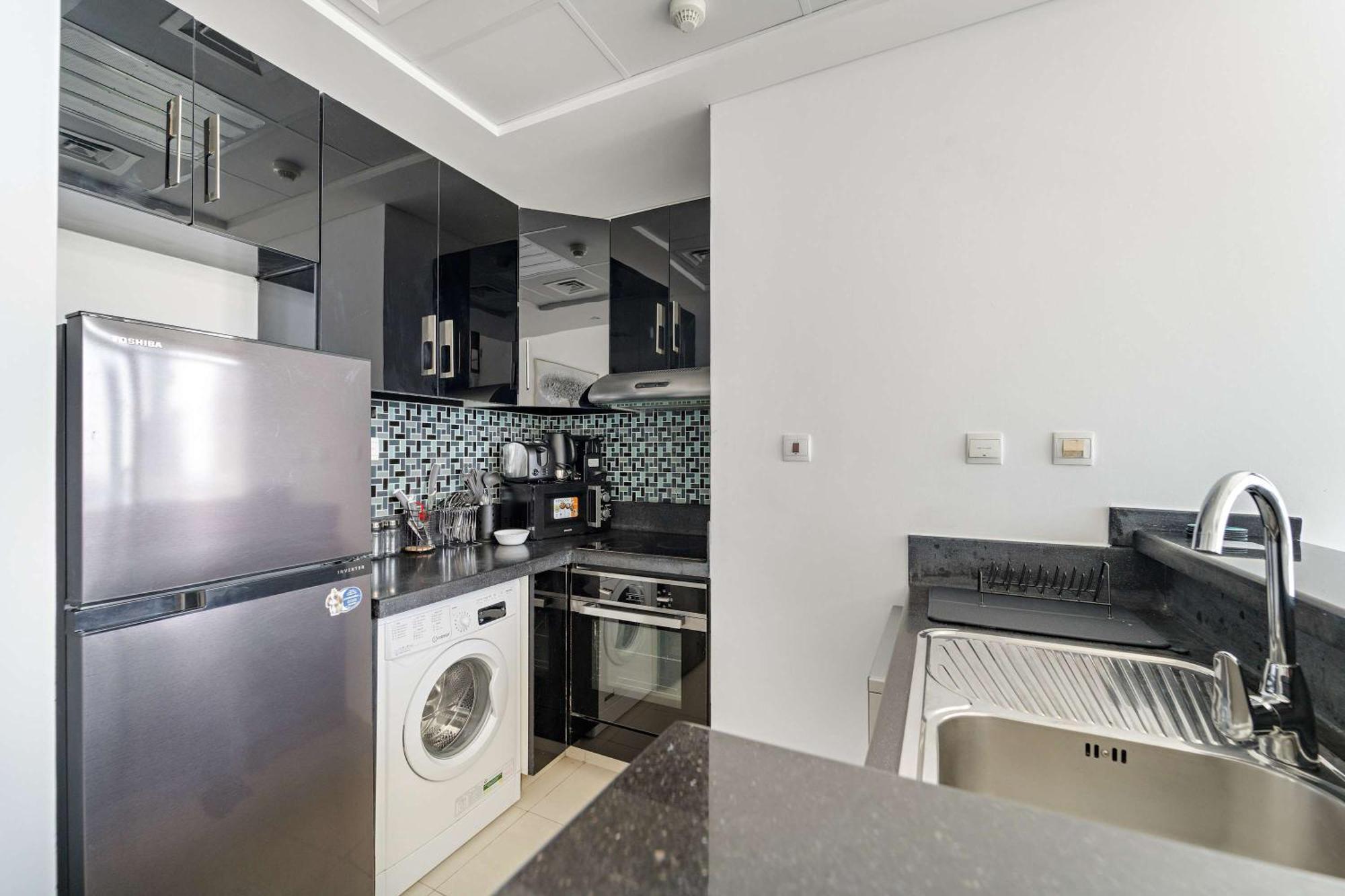 Silkhaus Comfy 1br In Botanica Tower Near Marina