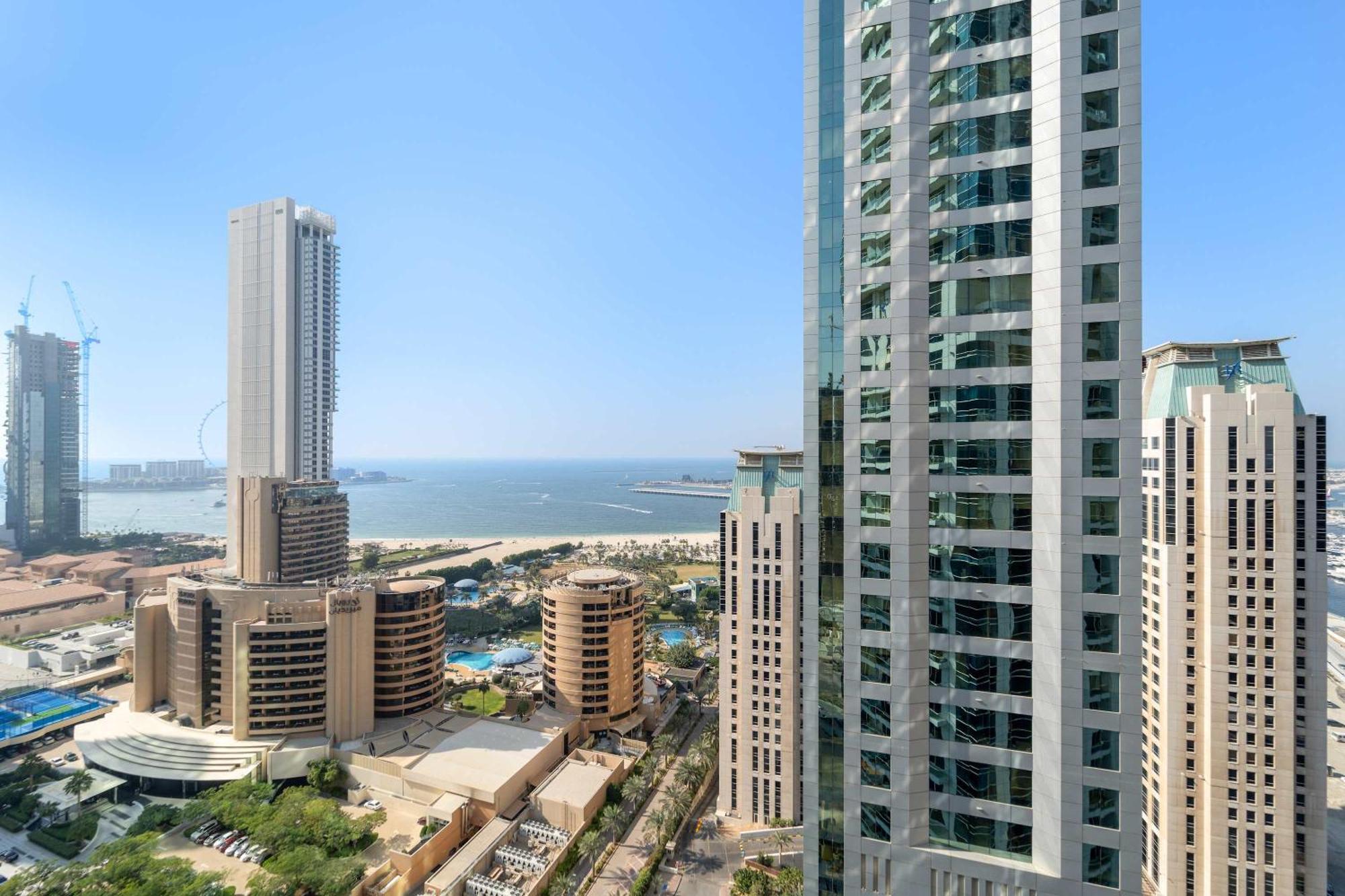Apartment Silkhaus Comfy 1br In Botanica Tower Near Marina