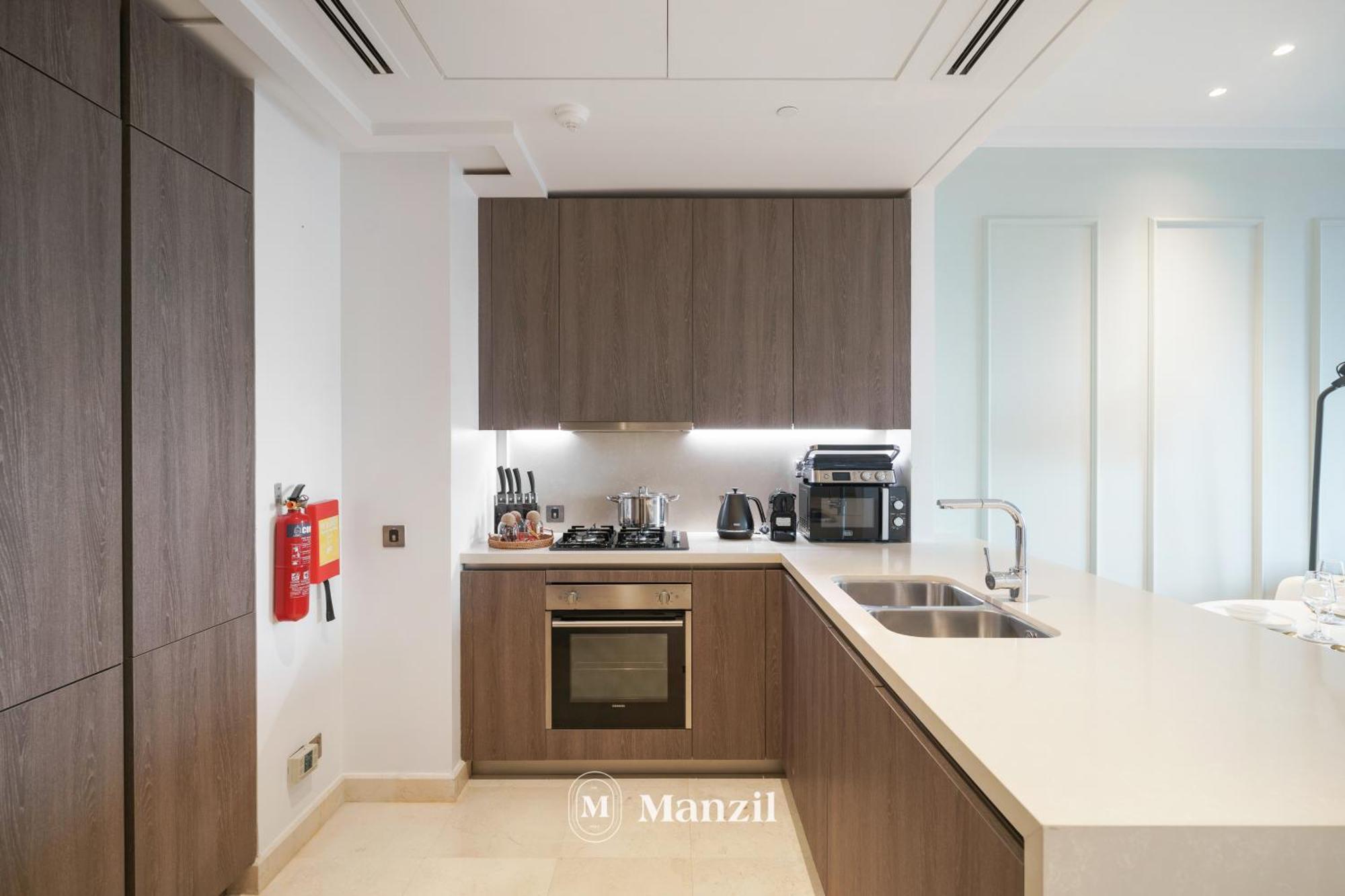 High Floor Luxury 2br Near Golf & Marina In Jlt *