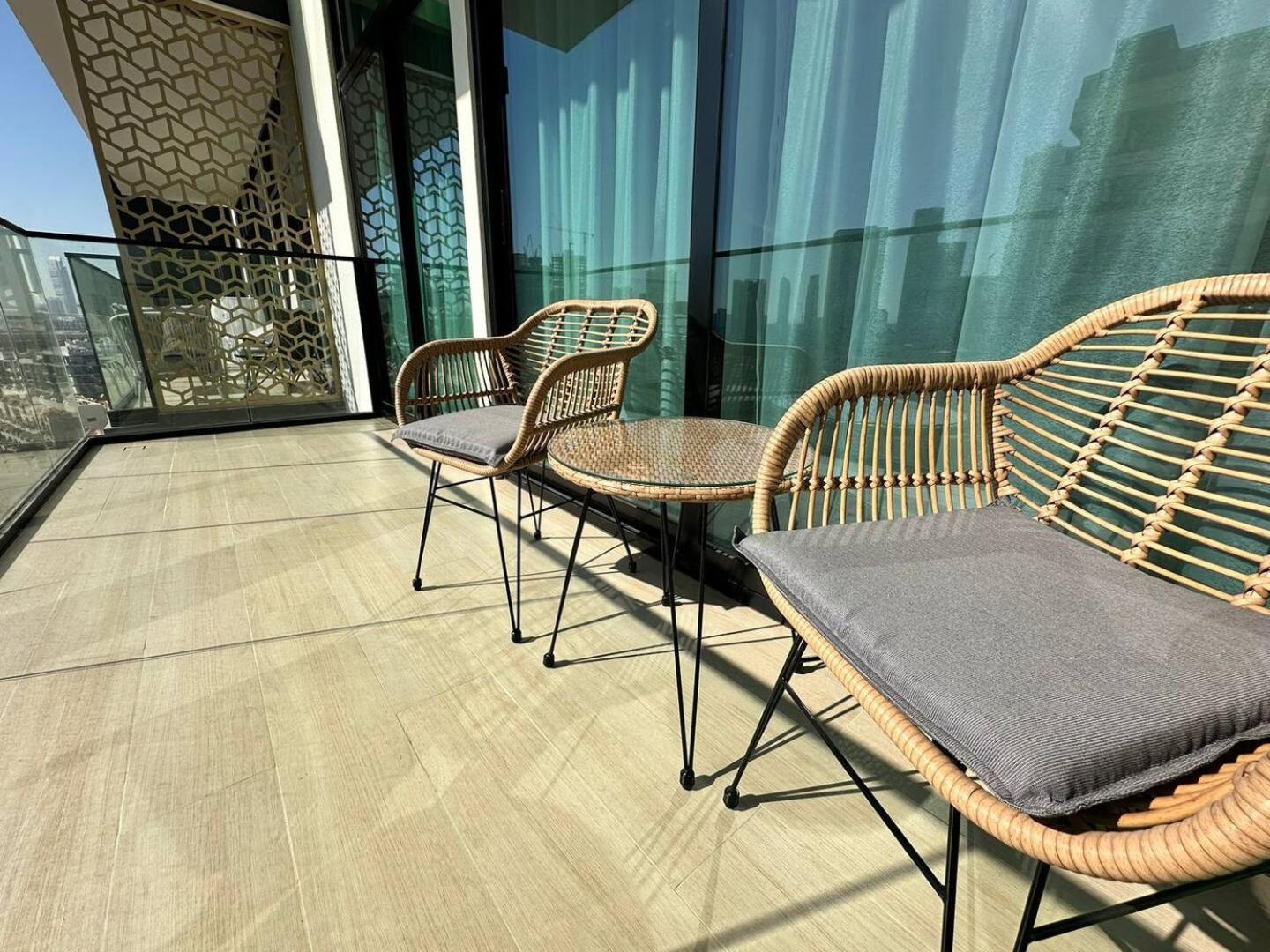 Comfortable 1br In Jvc Balcony Free Parking