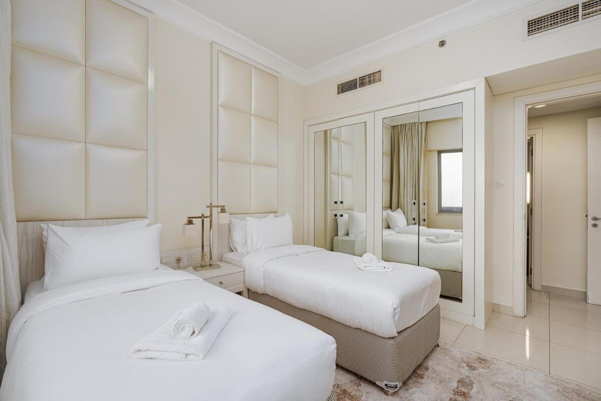 Apartment Luxe 2-br Sanctuary In Downtown With Pool And Gym