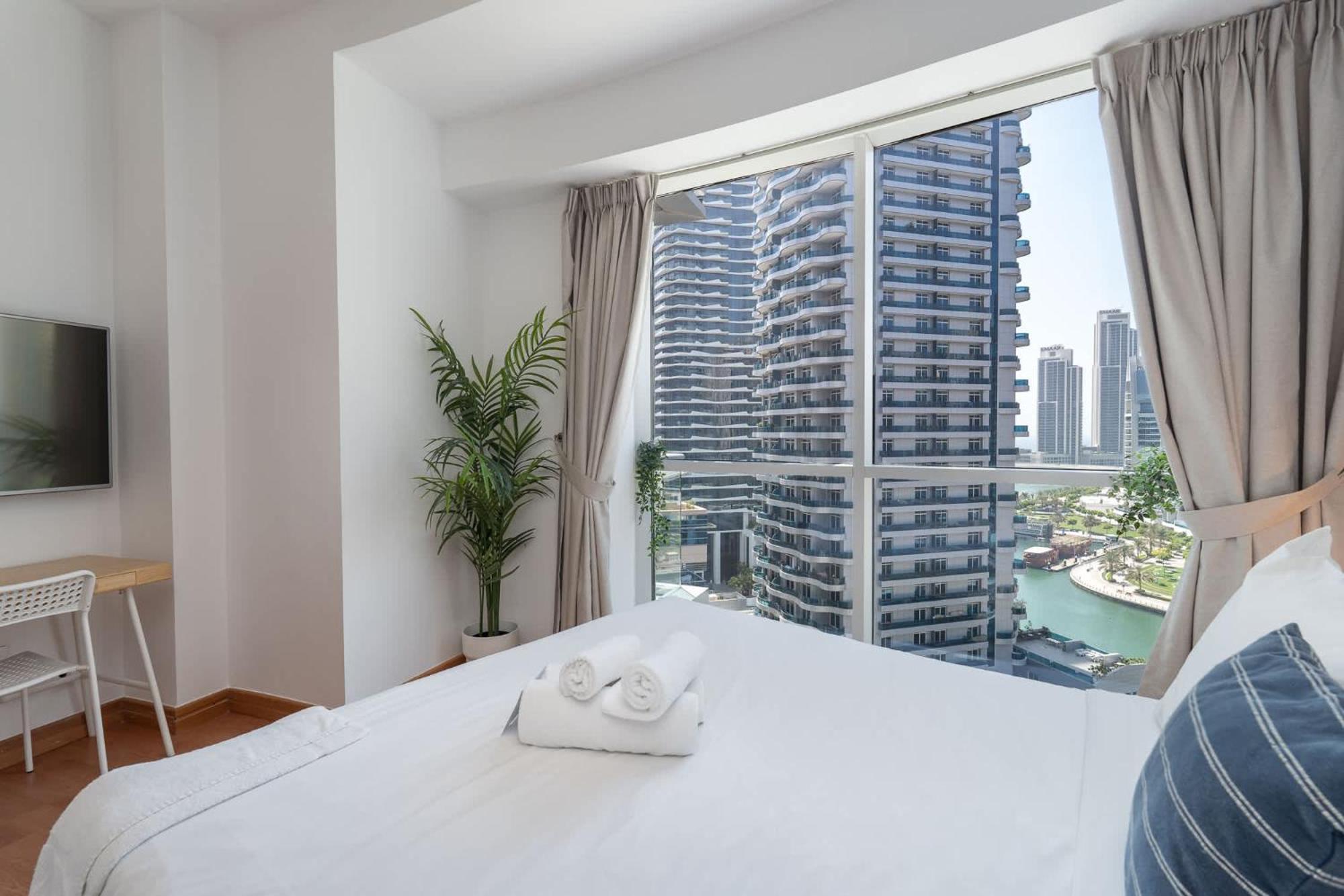 Apartment Cozy 3br With View In Marina! *