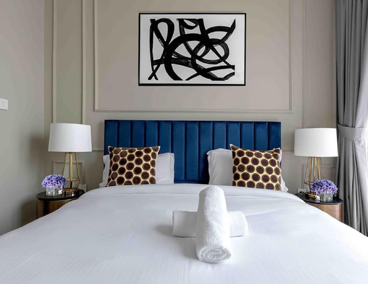 Luxurious 4br, Burj Khalifa & Full Fountain View, Downtown *