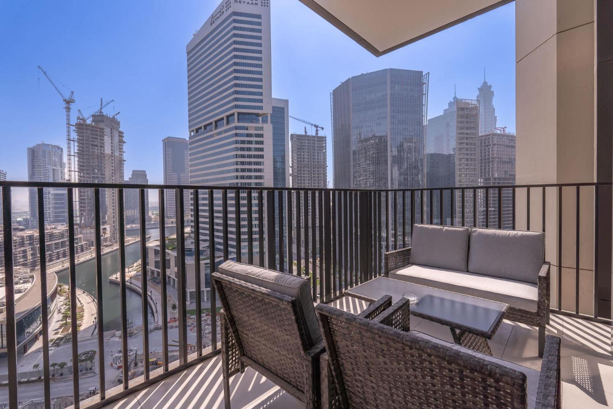 Elegant 1-bedroom For 2 Near To Burj Khalifa Apartment *